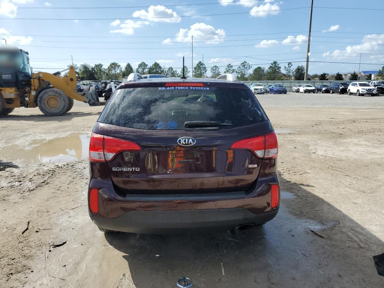 2015 KIA Sorento VIN 5XYKT3A68FG565636 Copart auction photo, front end damage thumbnail 6