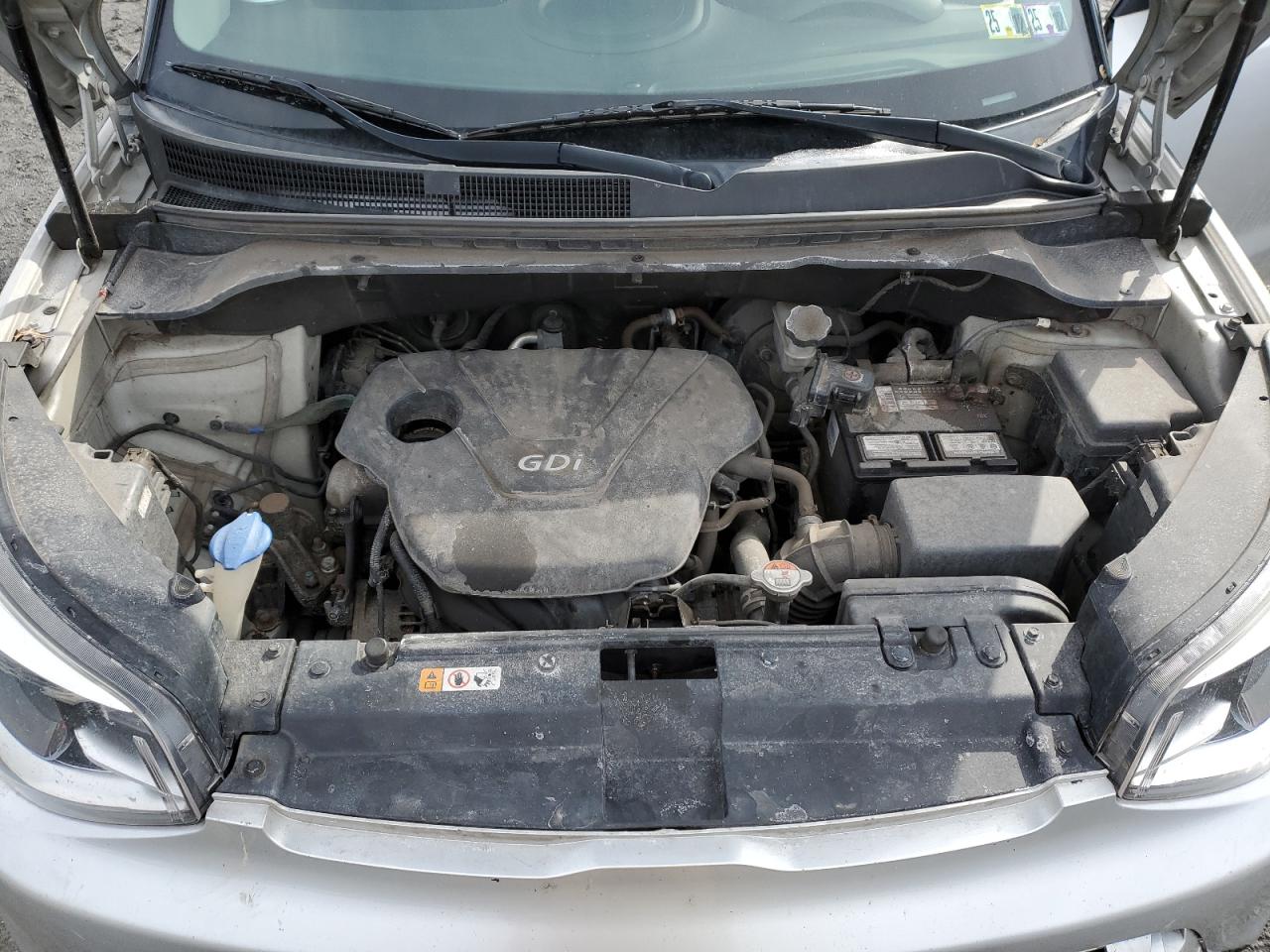 2016 KIA Soul VIN KNDJN2A28G7843561 Copart auction photo, front end / minor dent/scratches damage thumbnail 11