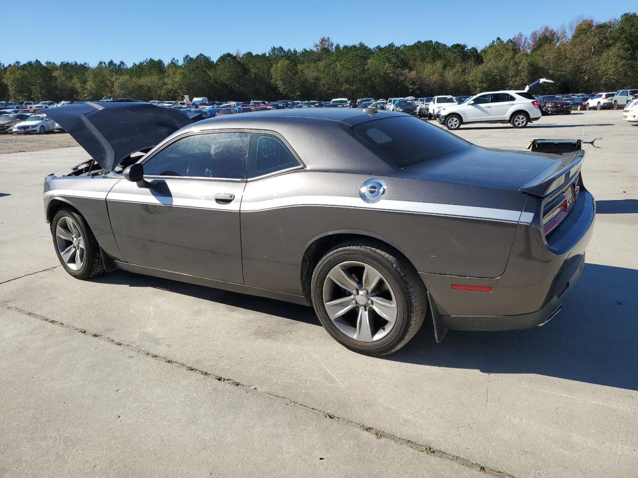 2019 Dodge Challenger VIN 2C3CDZAG4KH677797 Copart auction photo, front end damage thumbnail 2