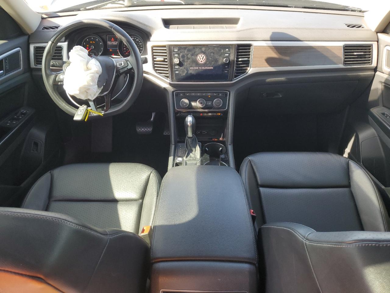 2018 Volkswagen Atlas VIN 1V2EP2CA2JC600499 Copart auction photo, front end damage thumbnail 8