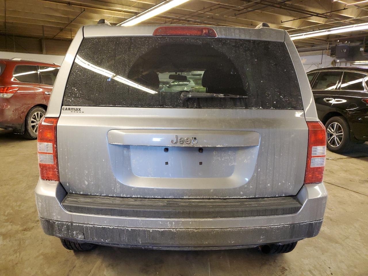 2016 Jeep Liberty (Patriot) VIN 1C4NJPBA2GD775307 Copart auction photo, front end / mechanical damage thumbnail 6