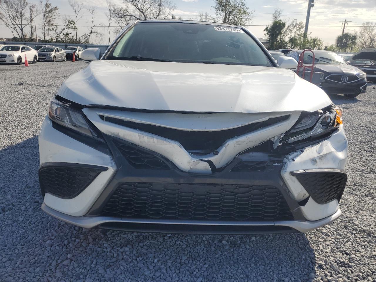 2022 Toyota Camry VIN 4T1K61AK0NU718513 Copart auction photo, rear end / front end damage thumbnail 5