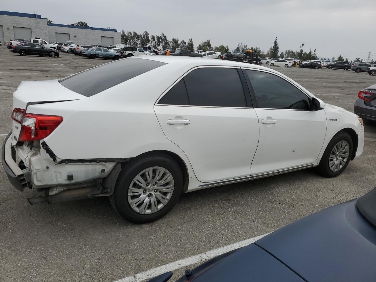 2013 Toyota Camry VIN 4T1BD1FK7DU084968 Copart auction photo, rear end damage thumbnail 3