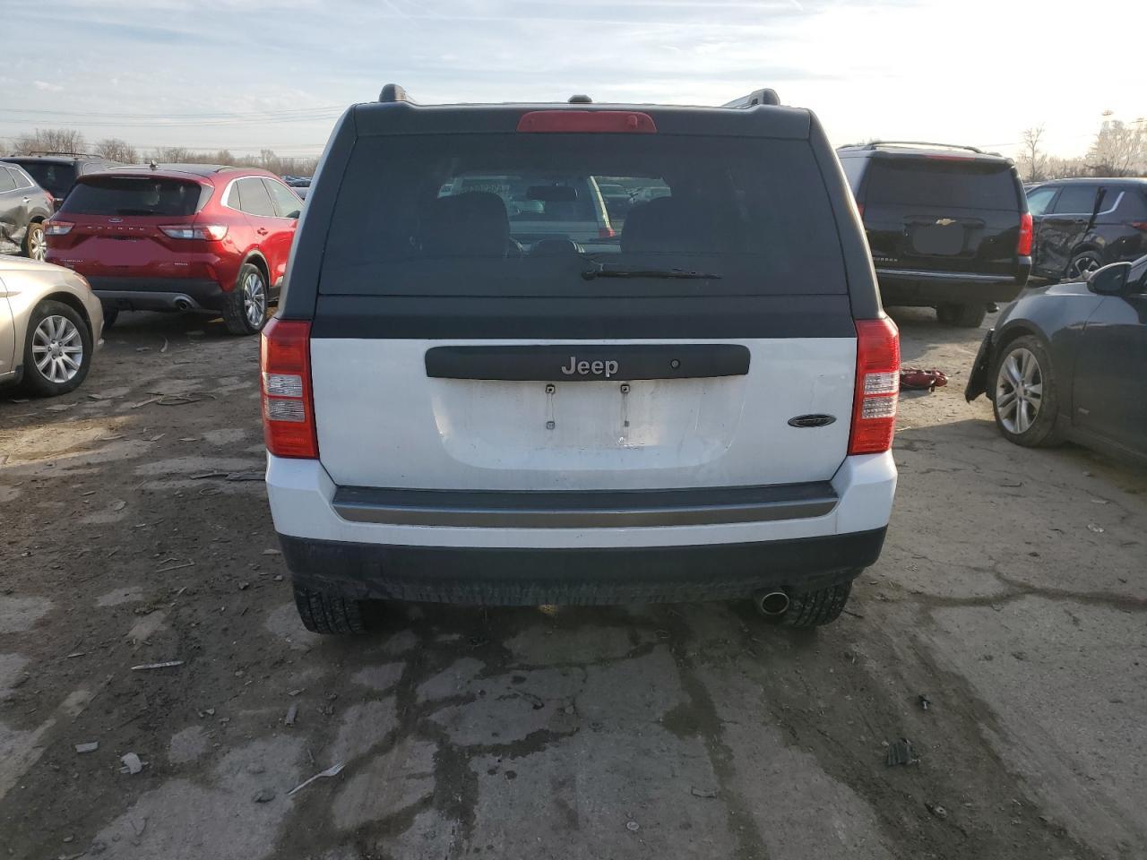 2016 Jeep Liberty (Patriot) VIN 1C4NJPBA3GD634424 Copart auction photo, side damage thumbnail 6