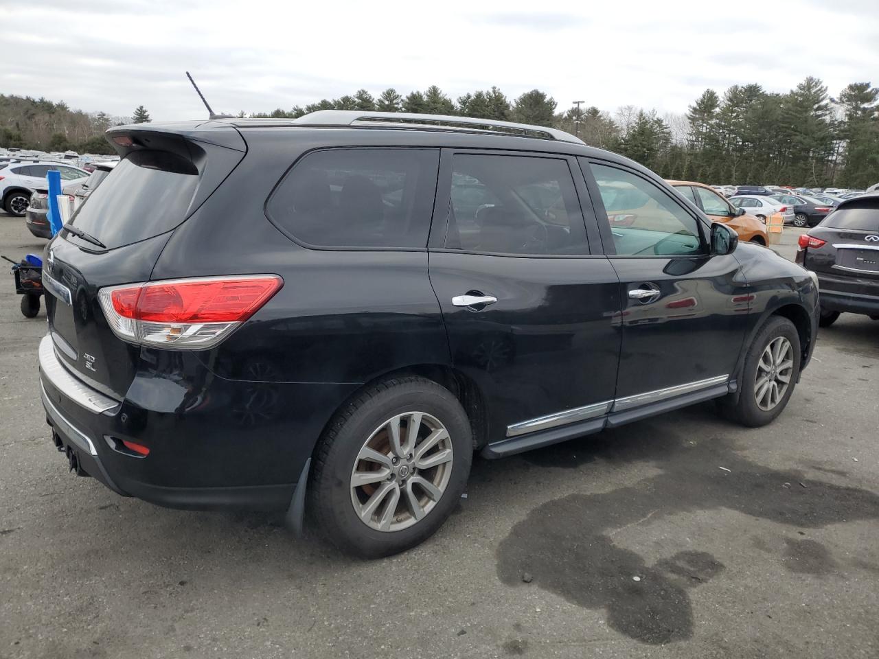 2014 Nissan Pathfinder VIN 5N1AR2MM1EC732674 Copart auction photo, mechanical / minor dent/scratches damage thumbnail 3