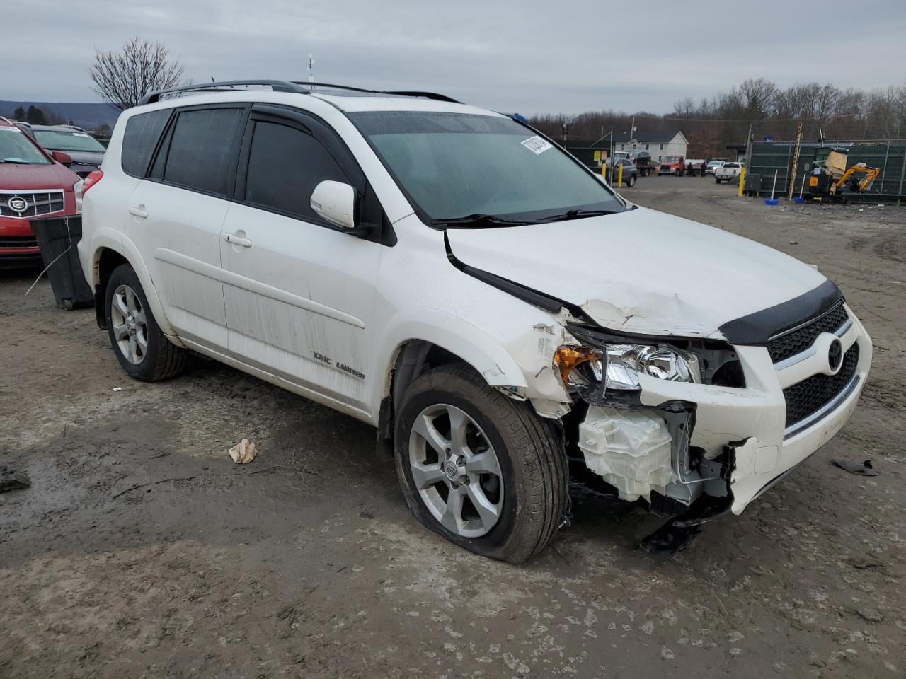 2011 Toyota RAV 4 VIN 2T3DF4DV0BW100384 Copart auction photo, front end damage thumbnail 4