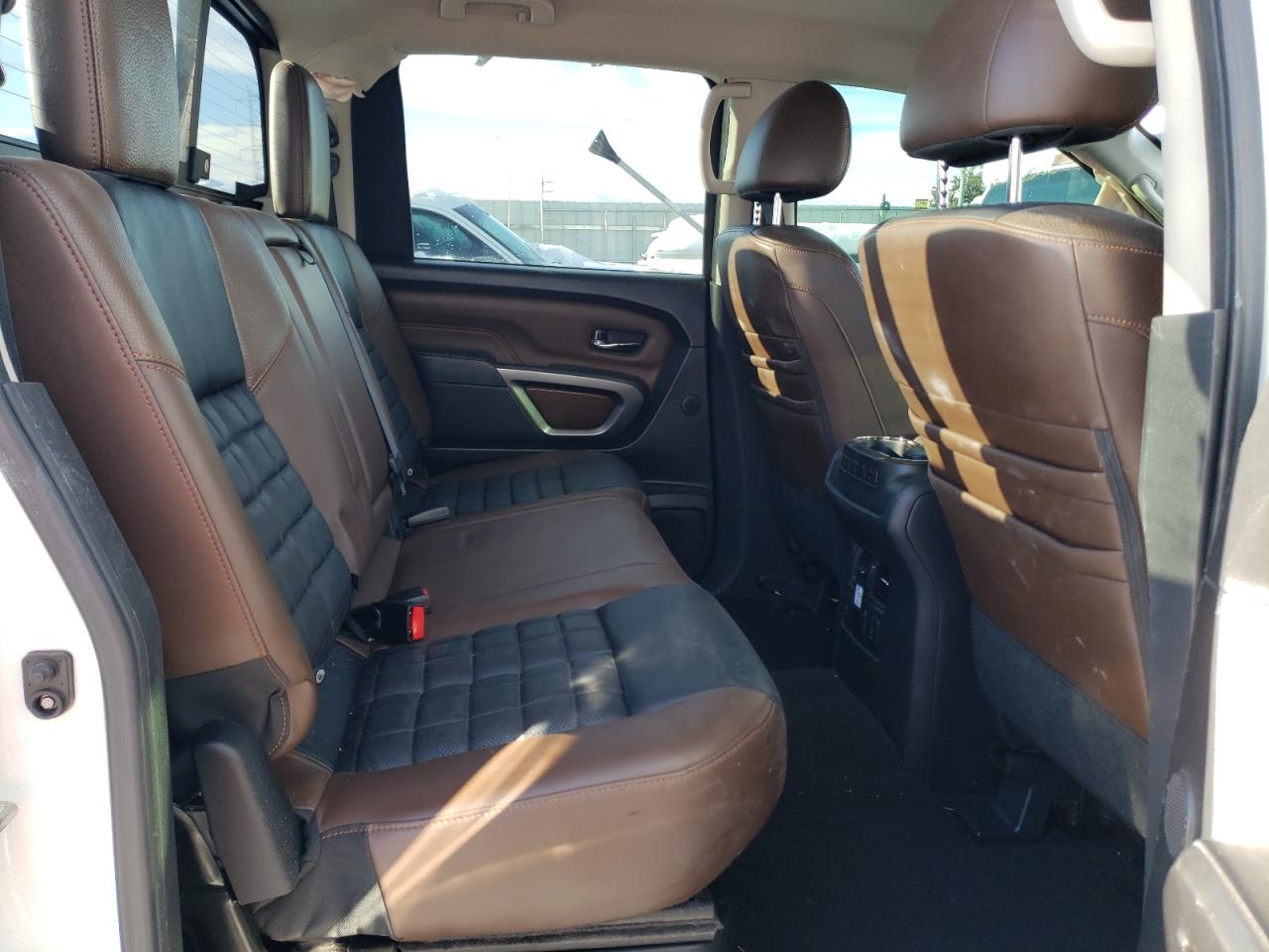 2017 Nissan Titan VIN 1N6AA1E55HN513977 Copart auction photo, front end / hail damage thumbnail 10