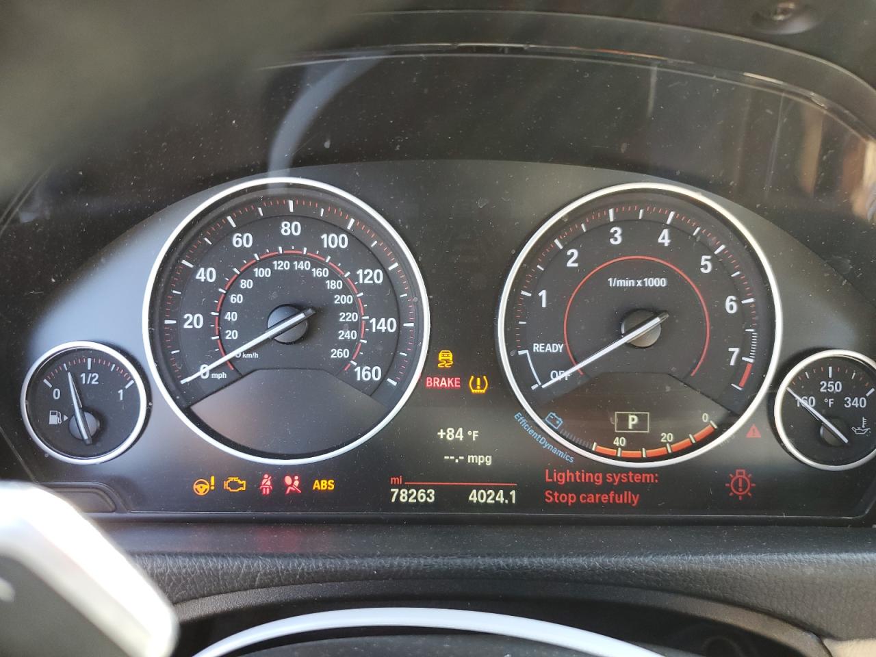 2016 BMW 3er VIN WBA8E9G55GNT42564 Copart auction photo, front end / side damage thumbnail 9