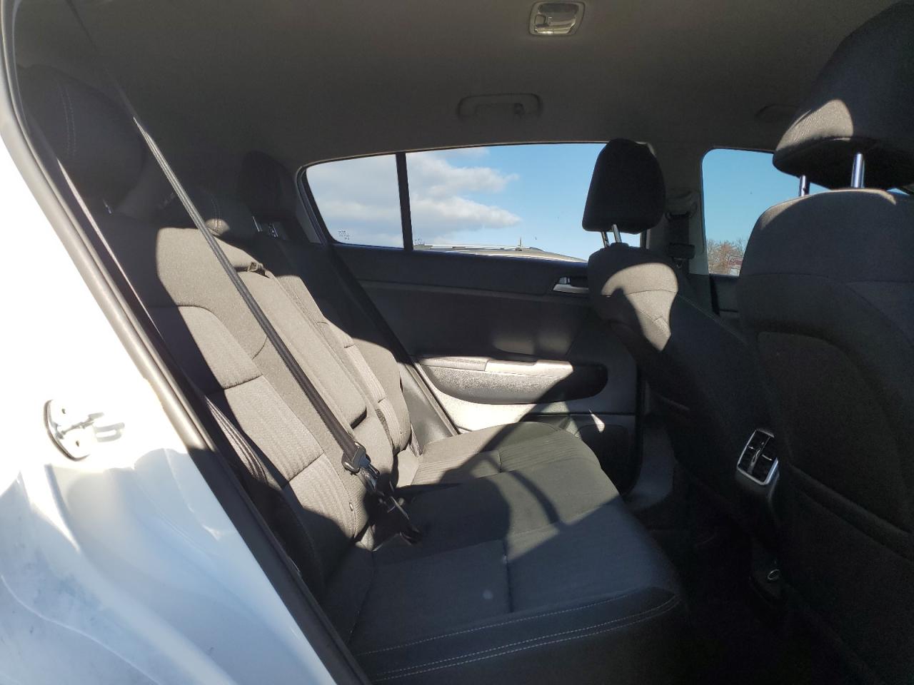 2022 KIA Sportage VIN KNDPMCAC3N7006399 Copart auction photo, front end / vandalism damage thumbnail 11