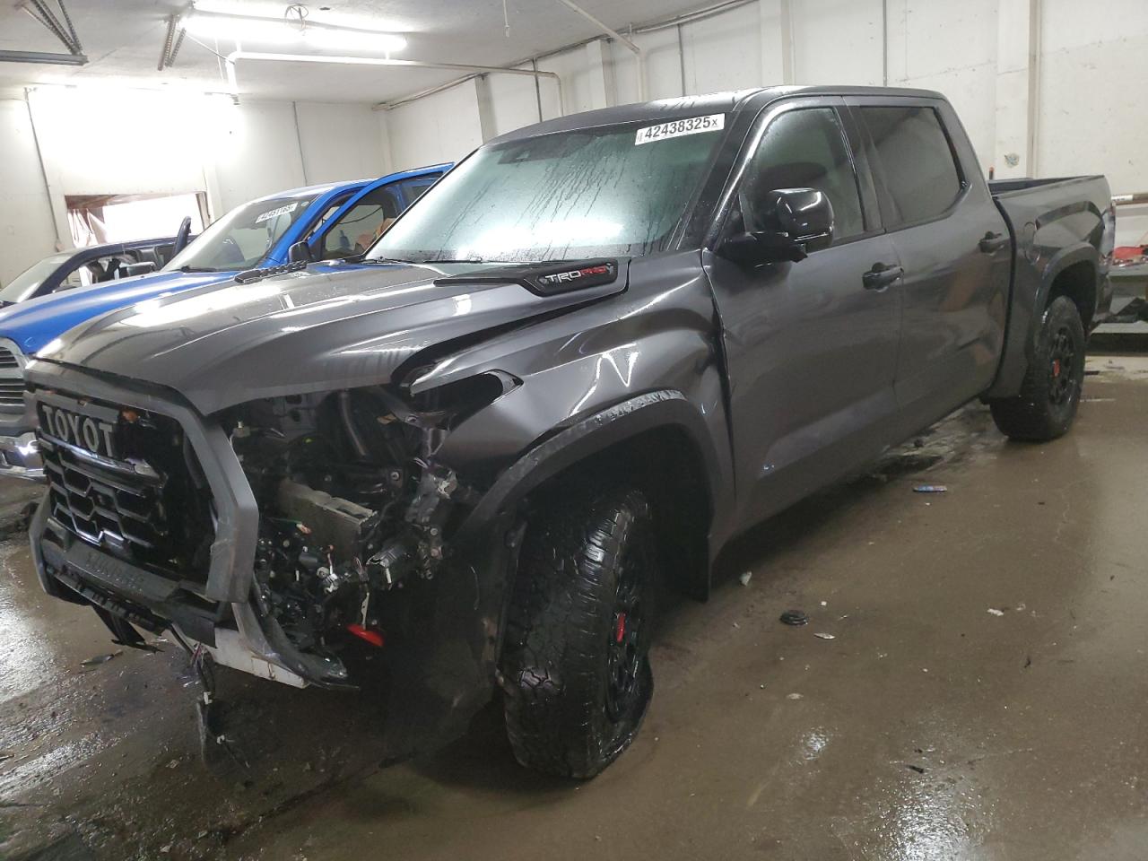 2023 Toyota Tundra VIN 5TFPC5DB3PX027029