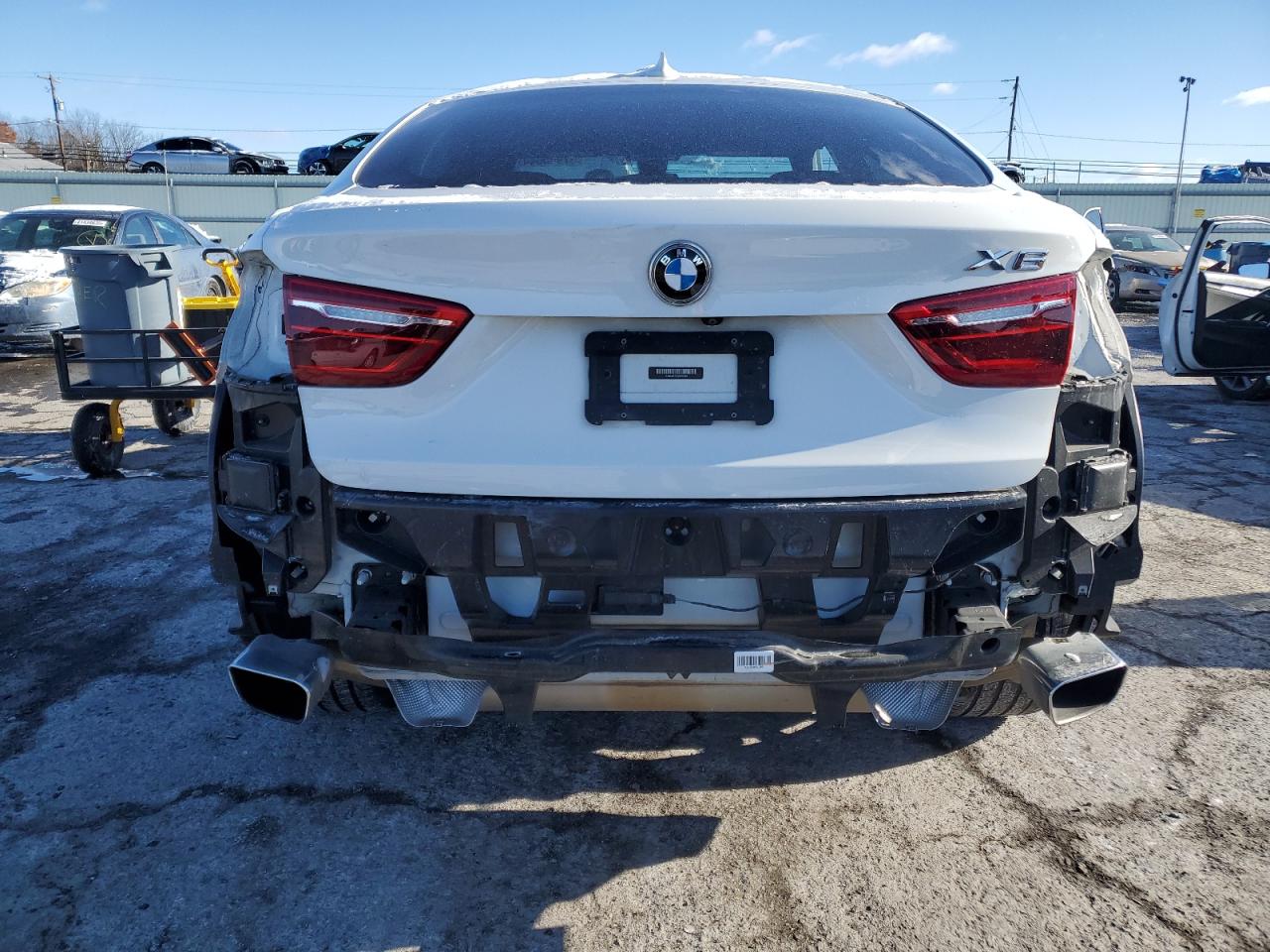 2018 BMW X6 VIN 5UXKU2C53J0Z61966 Copart auction photo, all over damage thumbnail 6
