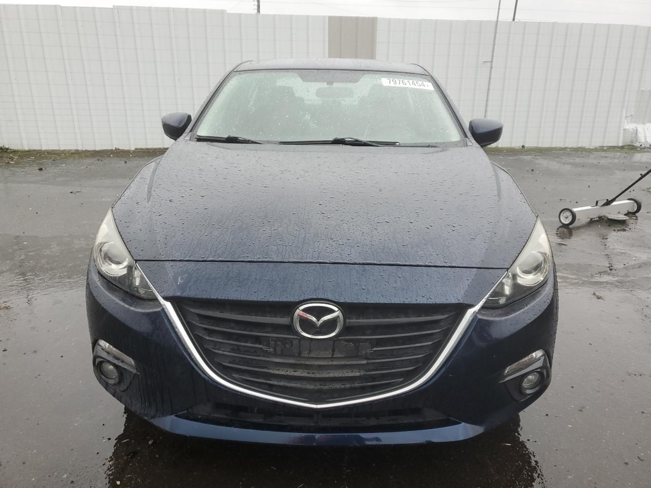 2015 Mazda 3 VIN JM1BM1V7XF1263558 Copart auction photo, normal wear damage thumbnail 5