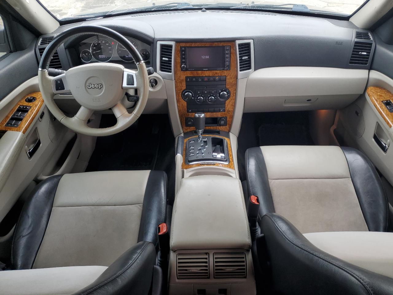 2010 Jeep Grand Cherokee VIN 1J4RR5GT6AC152496 Copart auction photo, hail damage thumbnail 8