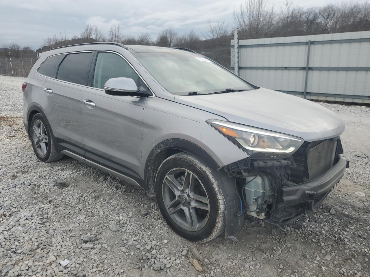 2018 Hyundai Santa Fe VIN KM8SR4HF0JU271306 Copart auction photo, front end / side damage thumbnail 4