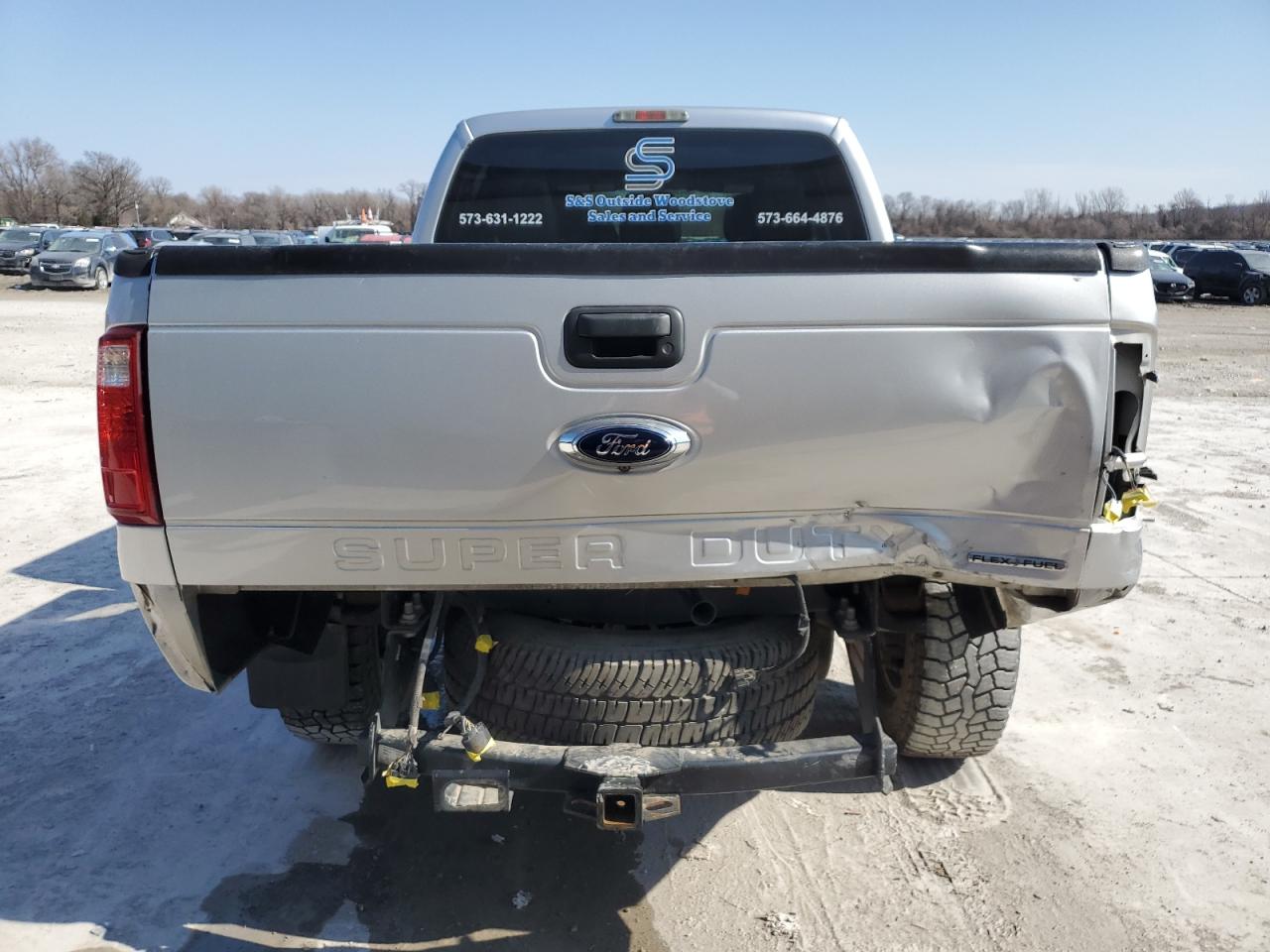 2015 Ford F250 VIN 1FT7W2B6XFEC76093 Copart auction photo, rear end / minor dent/scratches damage thumbnail 6