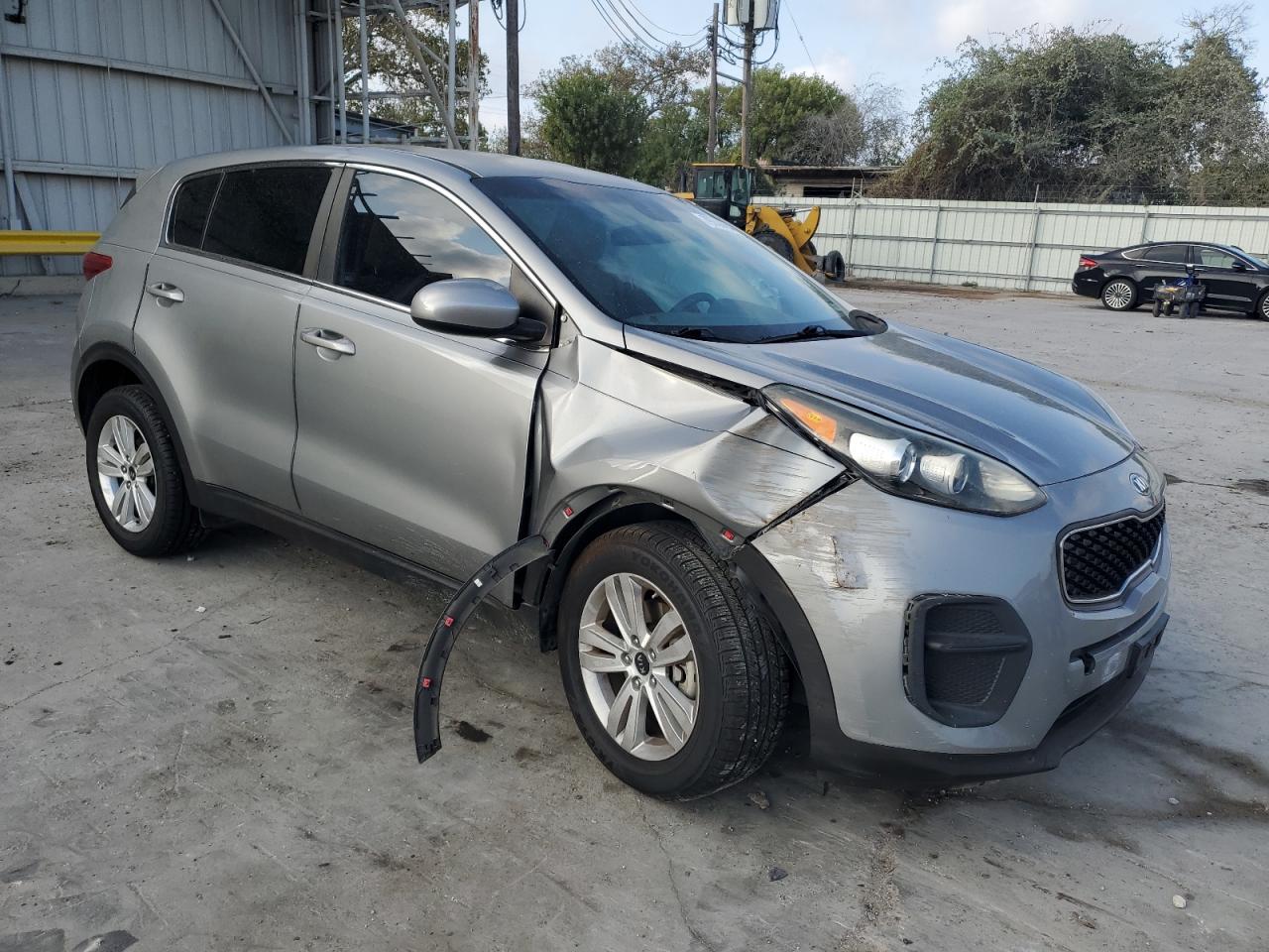 2019 KIA Sportage VIN KNDPM3AC6K7628104 Copart auction photo, front end damage thumbnail 4