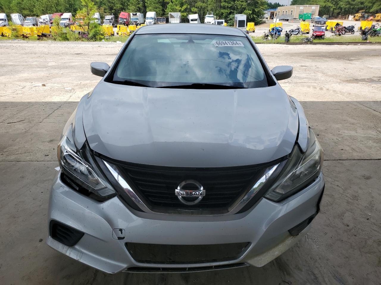 2016 Nissan Altima VIN 1N4AL3AP2GC204418 Copart auction photo, side / front end damage thumbnail 5