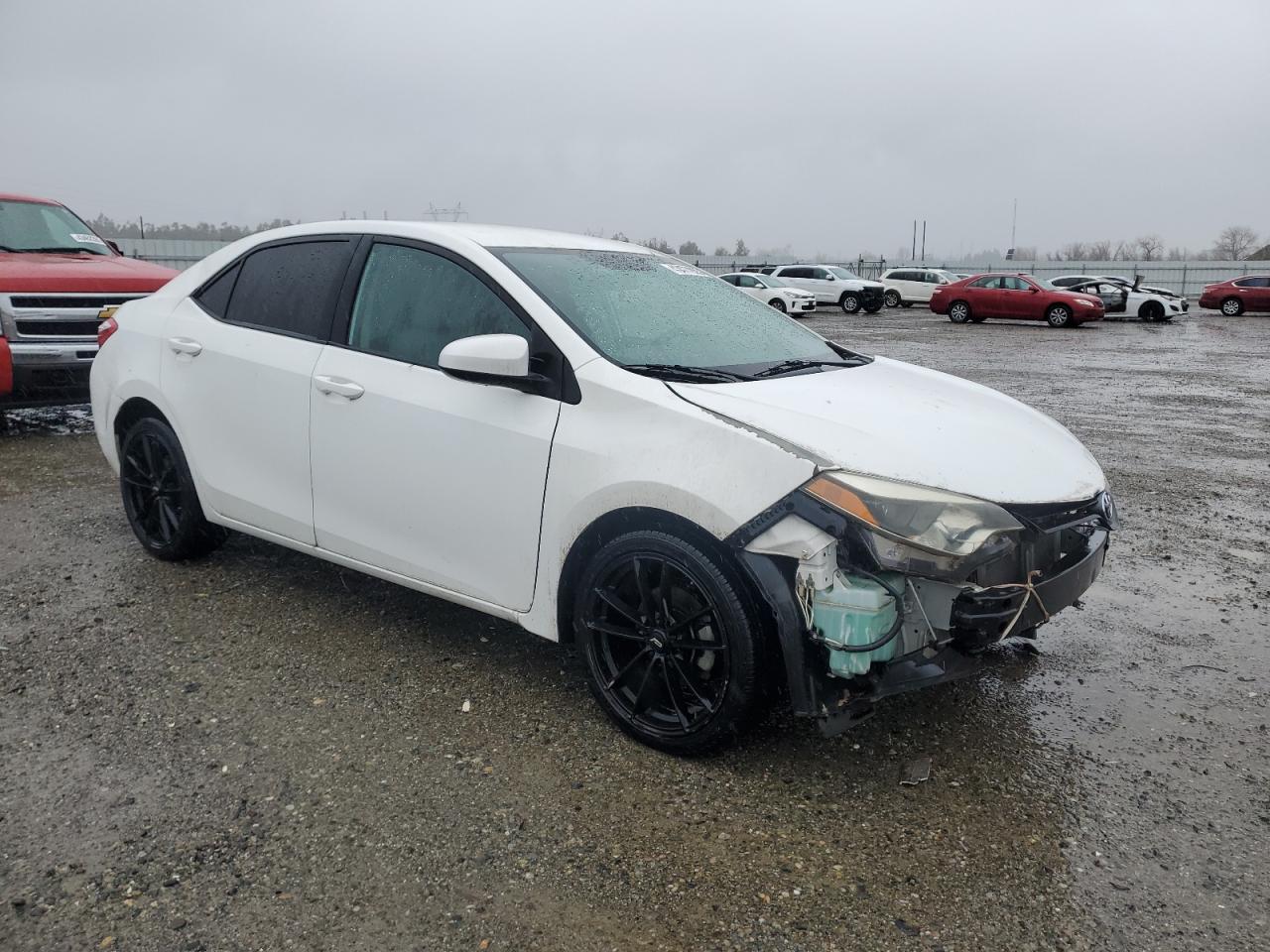 2015 Toyota Corolla VIN 5YFBURHE9FP314102 Copart auction photo, front end damage thumbnail 4