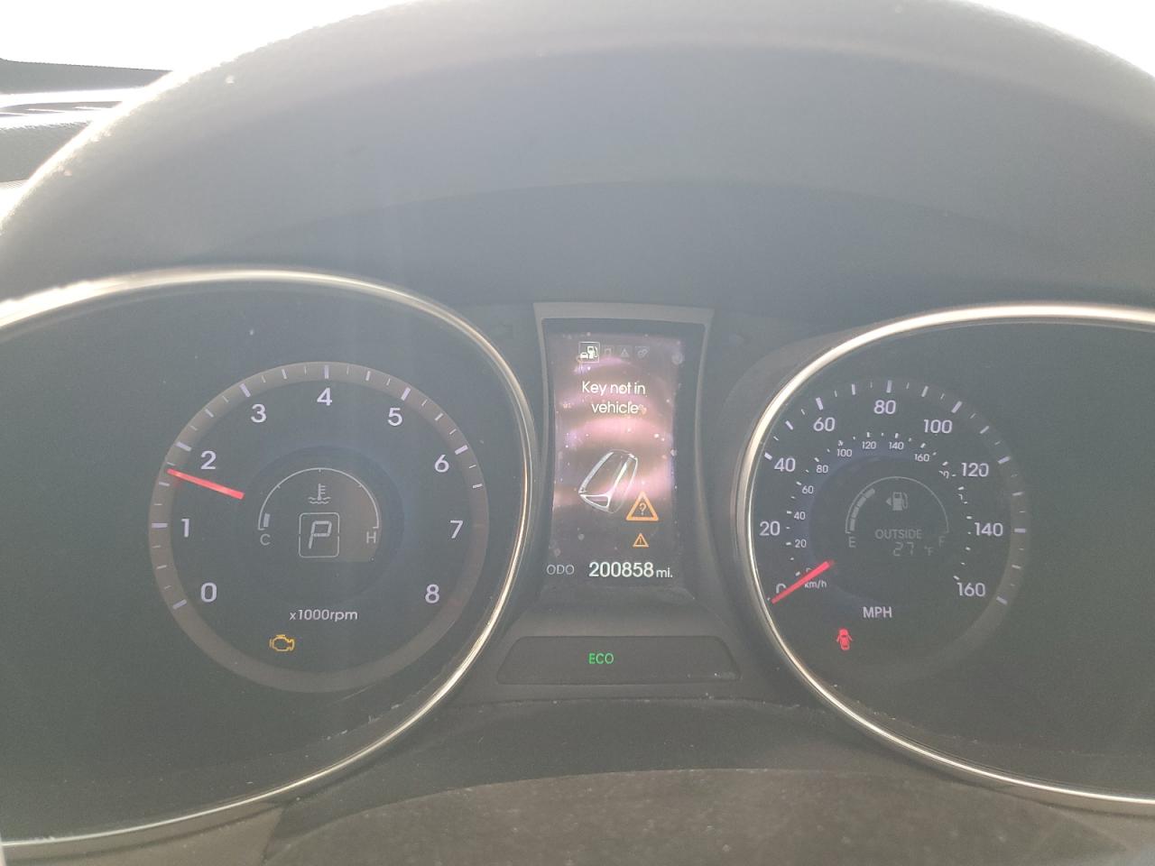 2015 Hyundai Santa Fe VIN 5XYZUDLA5FG265023 Copart auction photo, front end / side damage thumbnail 9