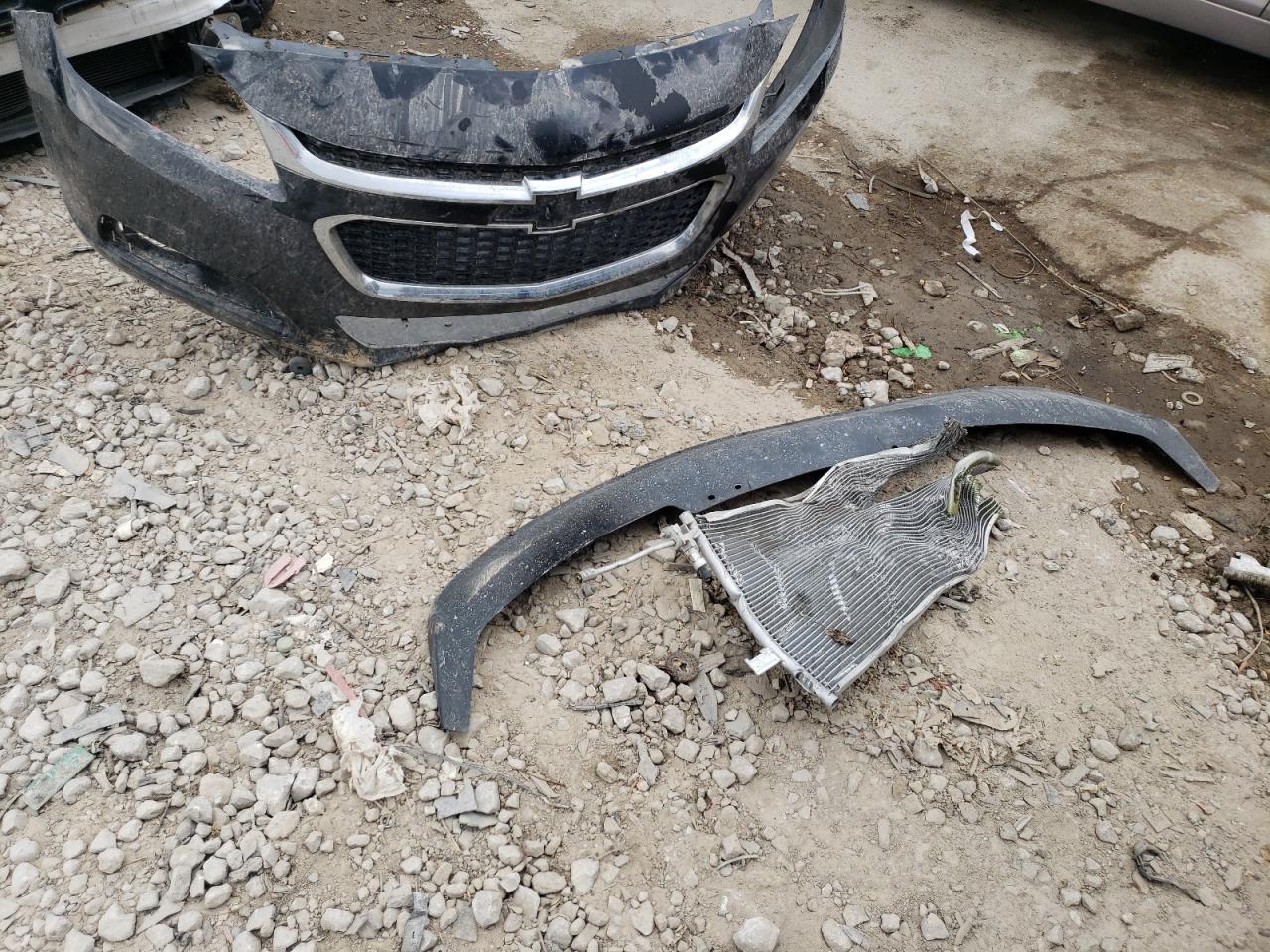 2015 Chevrolet Malibu VIN 1G11A5SL0FF323887 Copart auction photo, front end / rear end damage thumbnail 12