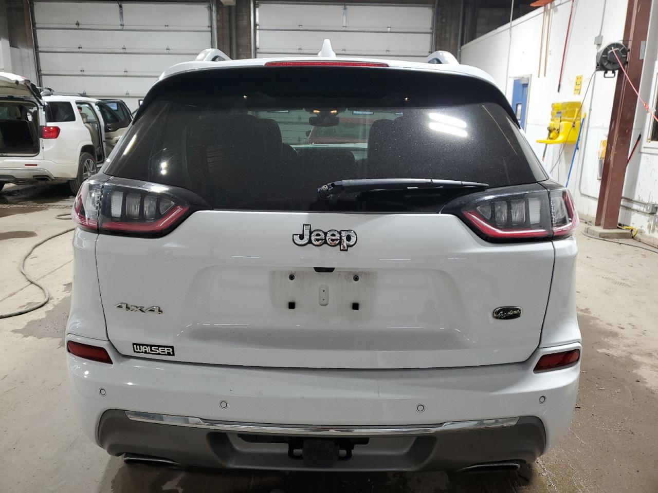 2019 Jeep Cherokee VIN 1C4PJMJX8KD257787 Copart auction photo, front end damage thumbnail 6