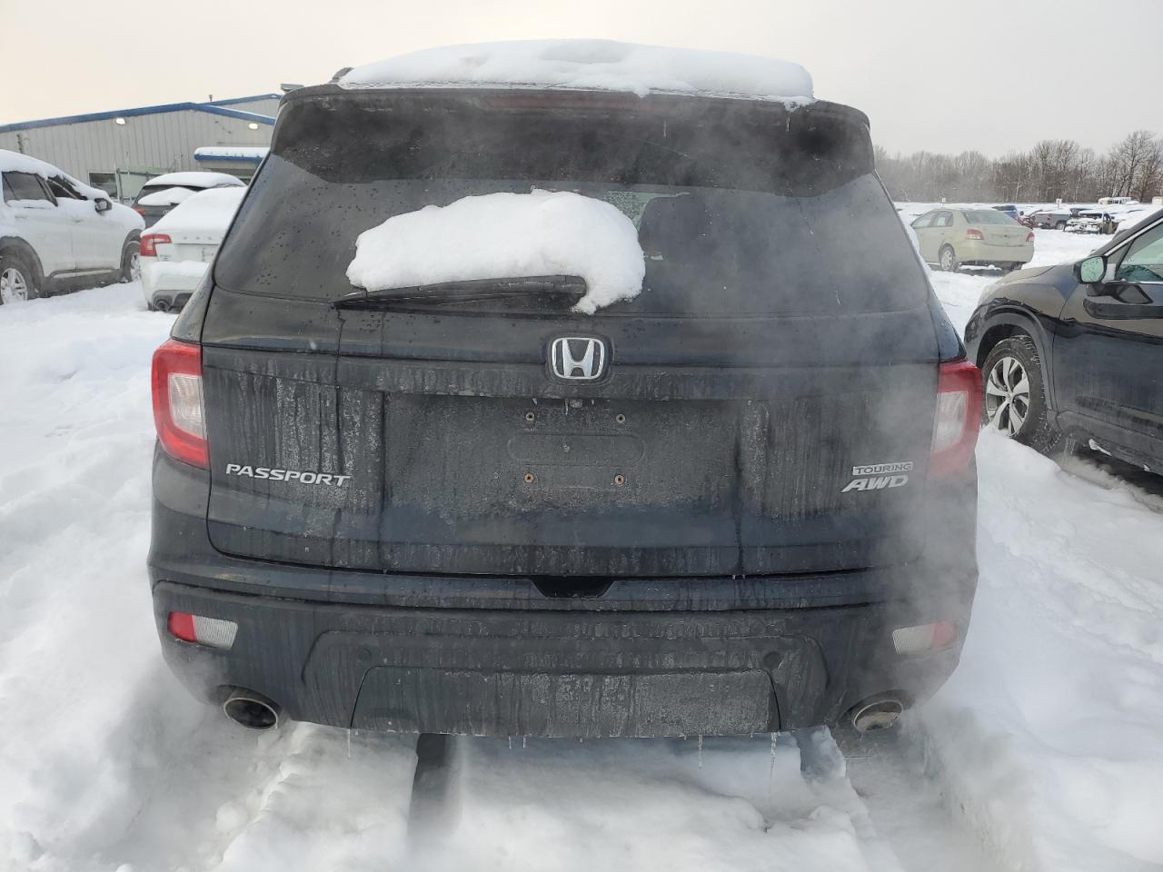 2021 Honda Passport VIN 5FNYF8H95MB018665 Copart auction photo, front end / side damage thumbnail 6