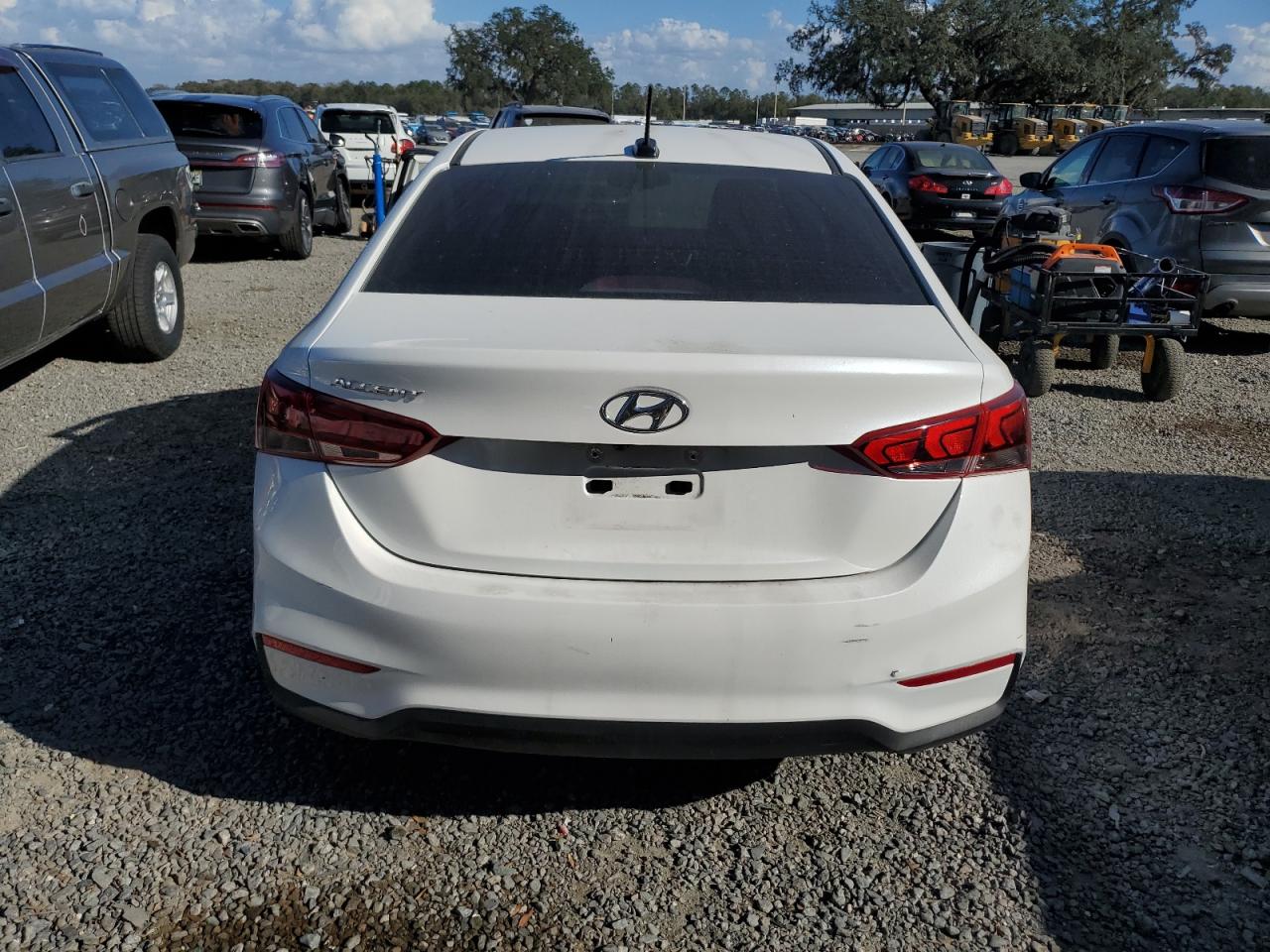 2018 Hyundai Accent VIN 3KPC34A33JE034558 Copart auction photo, side damage thumbnail 6