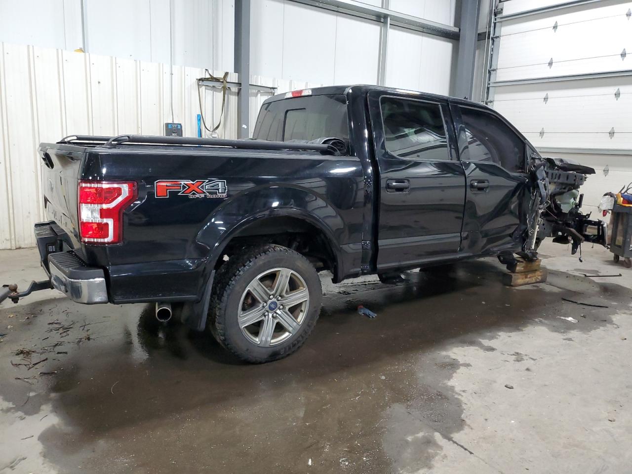 2018 Ford F-150 VIN 1FTEW1E53JFC40818 Copart auction photo, front end / side damage thumbnail 3