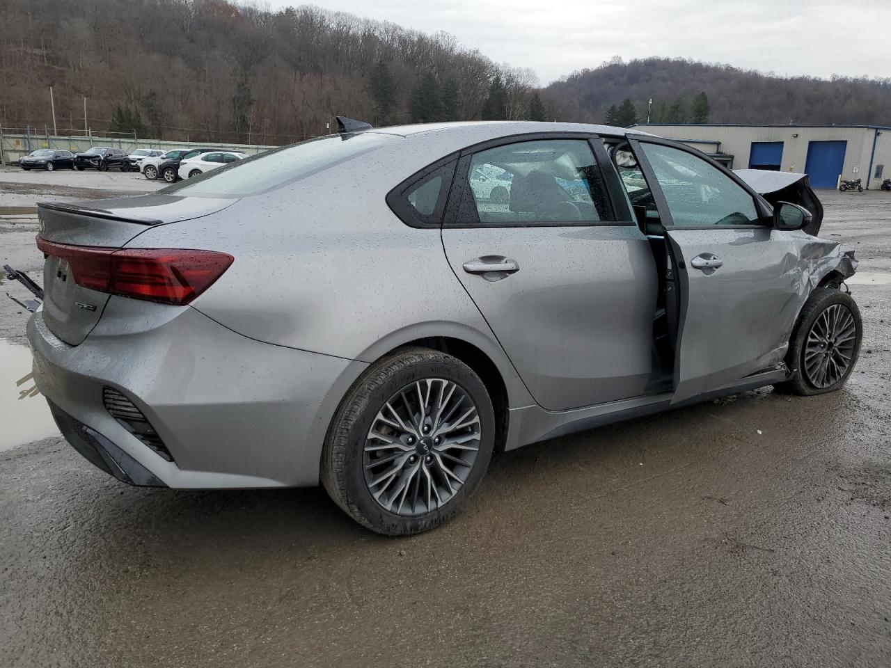 2023 KIA Forte VIN 3KPF54AD5PE613981 Copart auction photo, mechanical / front end damage thumbnail 3