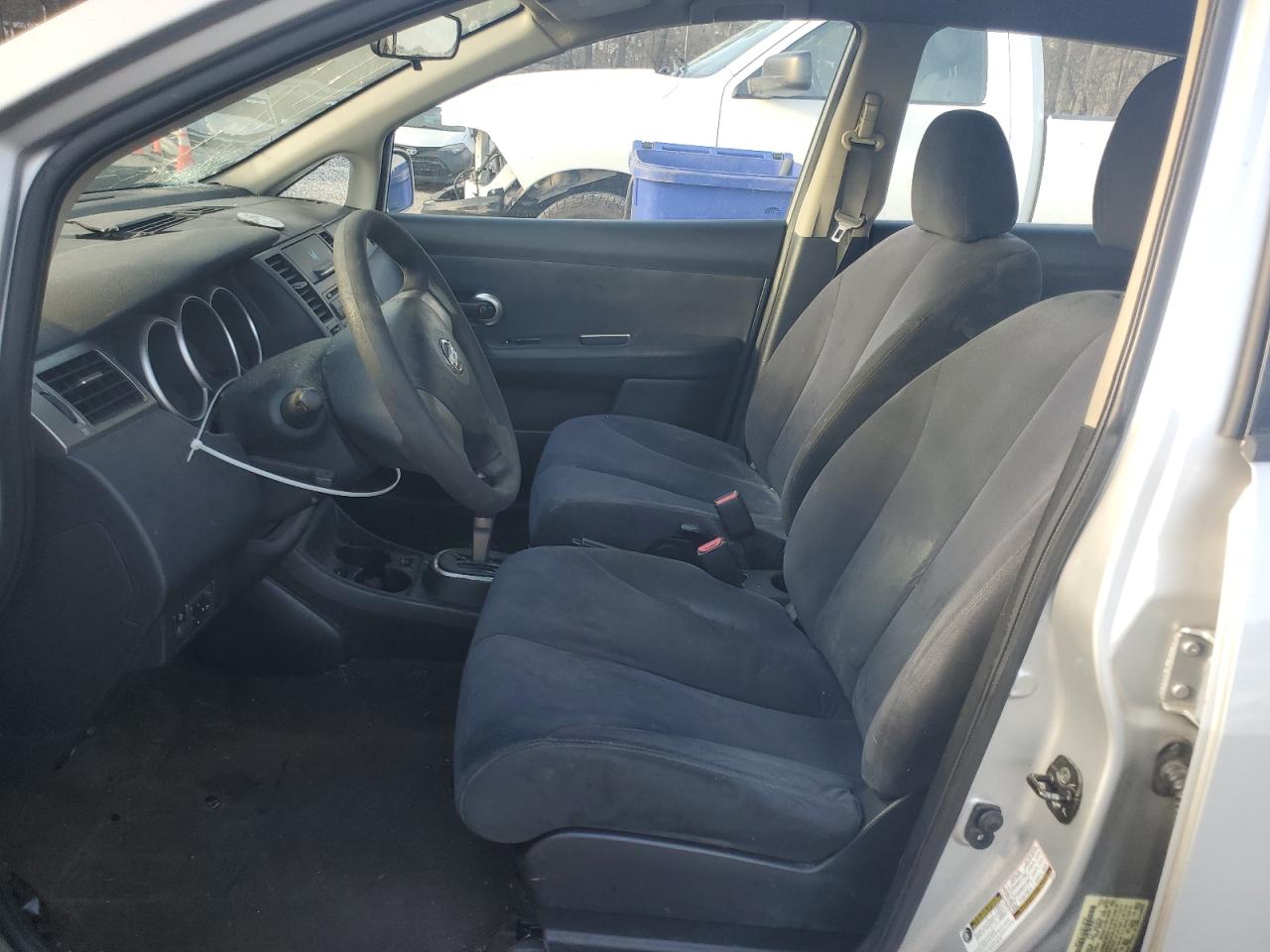 2007 Nissan Versa VIN 3N1BC13EX7L370188 Copart auction photo, front end / side damage thumbnail 7