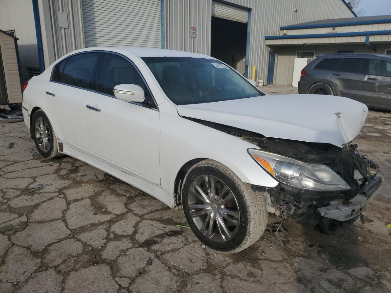 2014 Hyundai Genesis VIN KMHGC4DD7EU259753 Copart auction photo, front end damage thumbnail 4