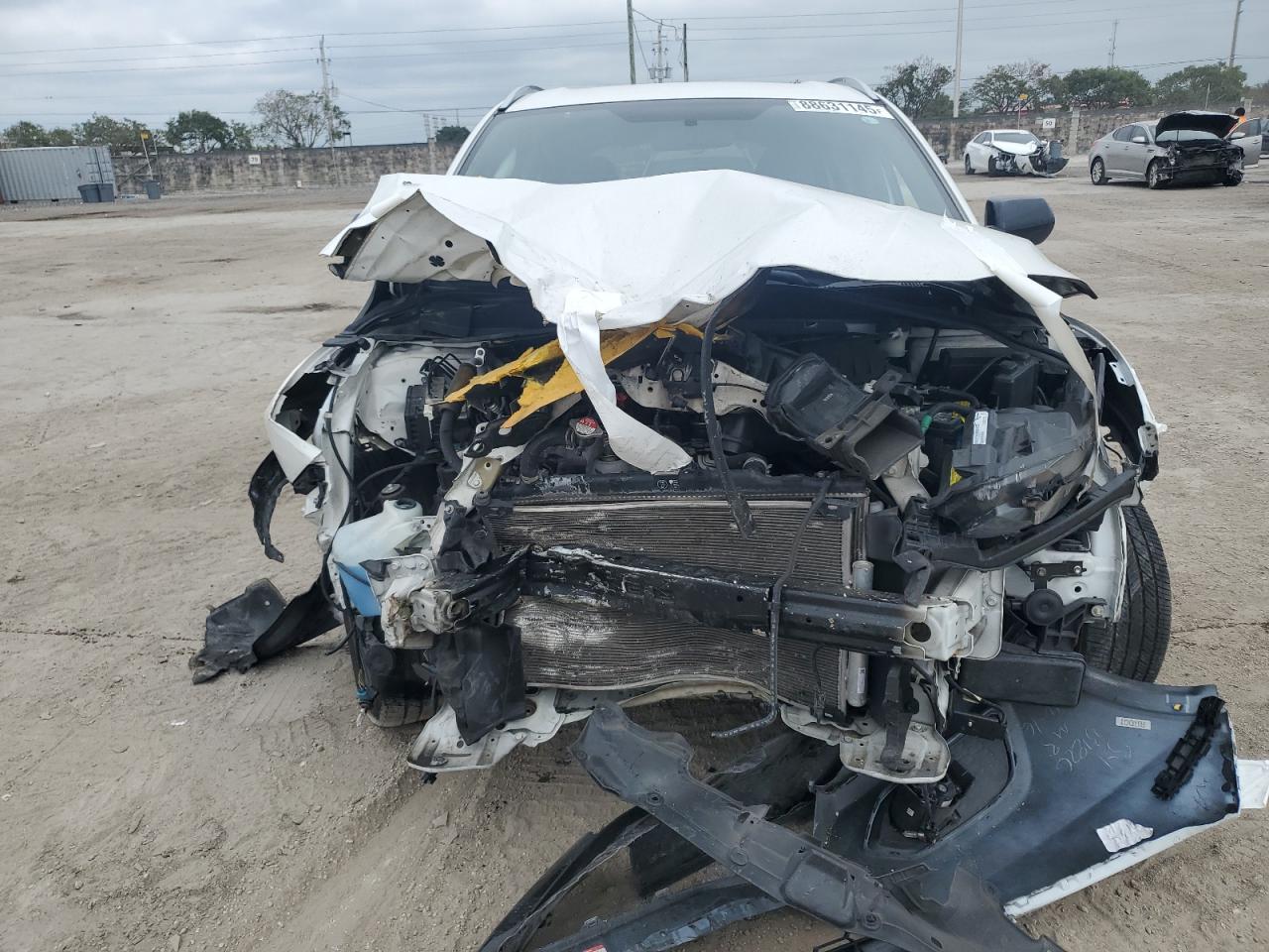 2022 Honda HR-V VIN 3CZRU5H17NM718195 Copart auction photo, front end damage thumbnail 5