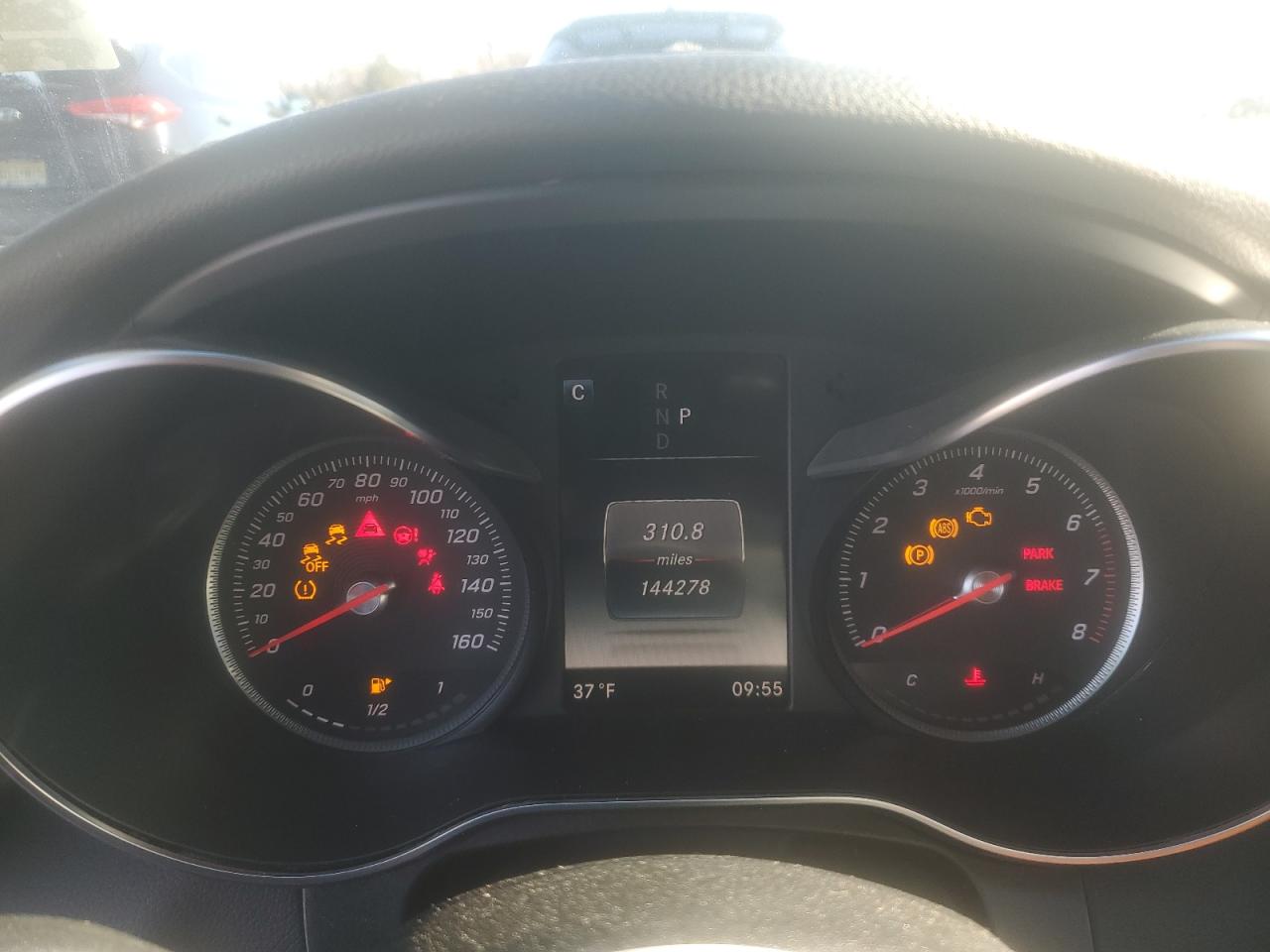 2018 Mercedes-Benz C-klasse VIN 55SWF4KB8JU242938 Copart auction photo, front end damage thumbnail 9