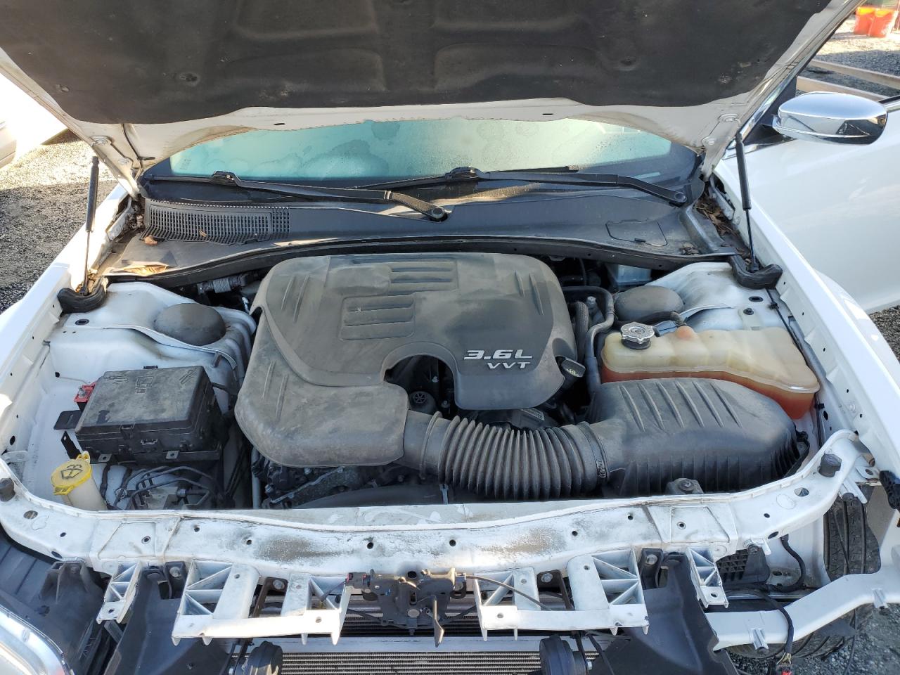 2017 Chrysler 300 VIN 2C3CCAKG1HH565678 Copart auction photo, front end damage thumbnail 12