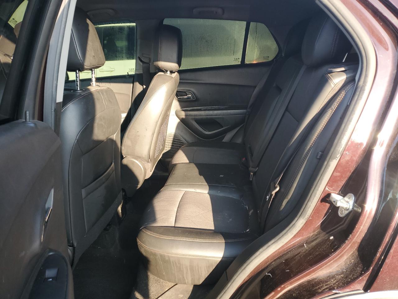 2021 Chevrolet Trax VIN KL7CJLSB1MB321112 Copart auction photo, rear end damage thumbnail 11