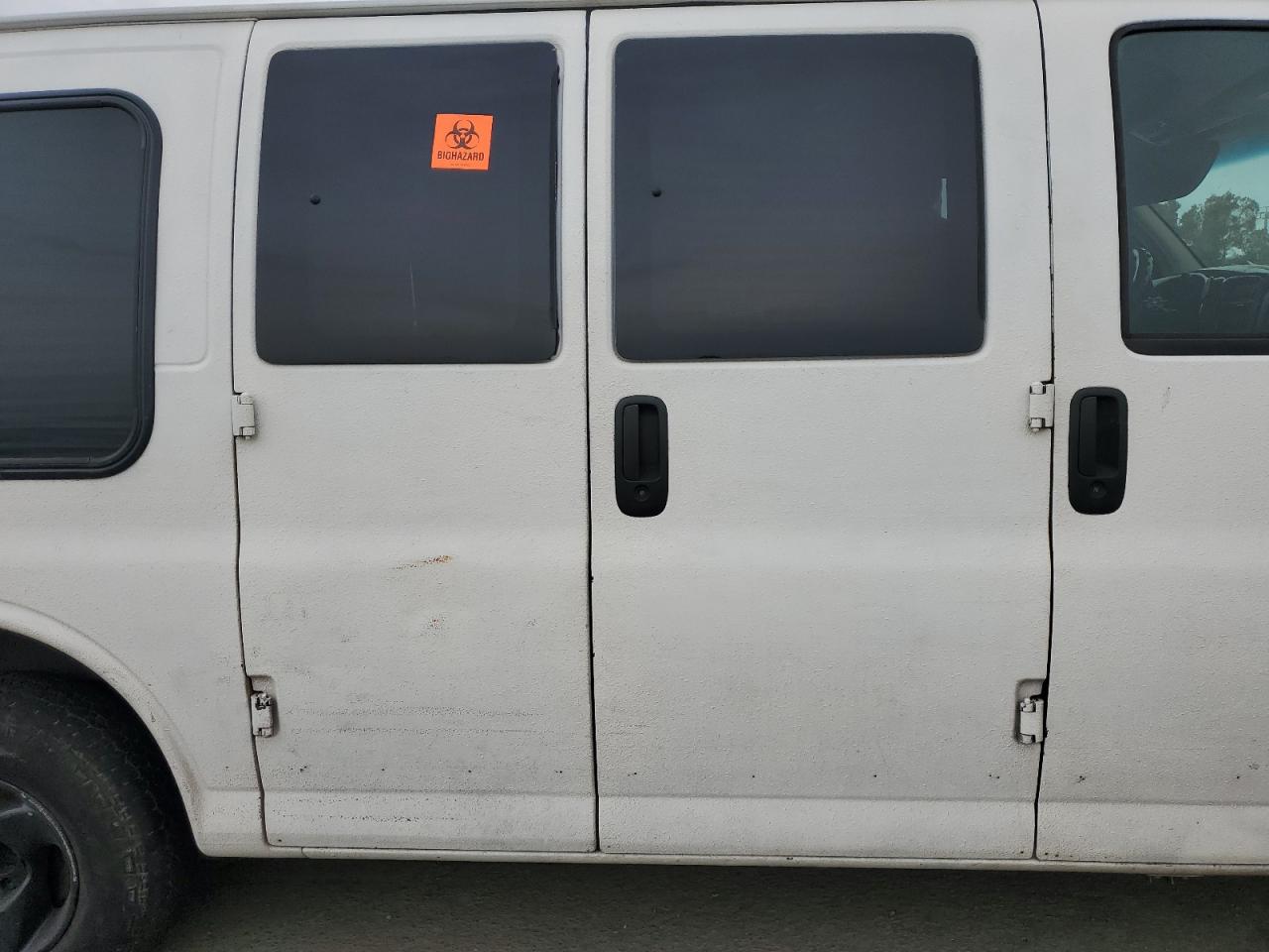 1999 GMC Savana VIN 1GDFG15R8X1022959 Copart auction photo, vandalism damage thumbnail 10