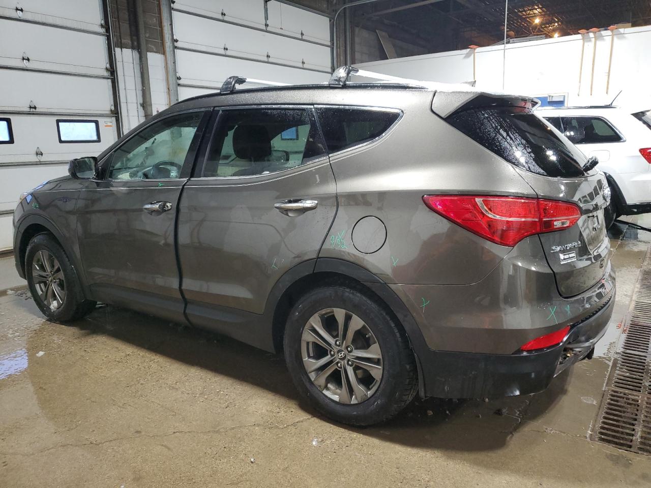 2014 Hyundai Santa Fe VIN 5XYZUDLB7EG212668 Copart auction photo, rear end / vandalism damage thumbnail 2