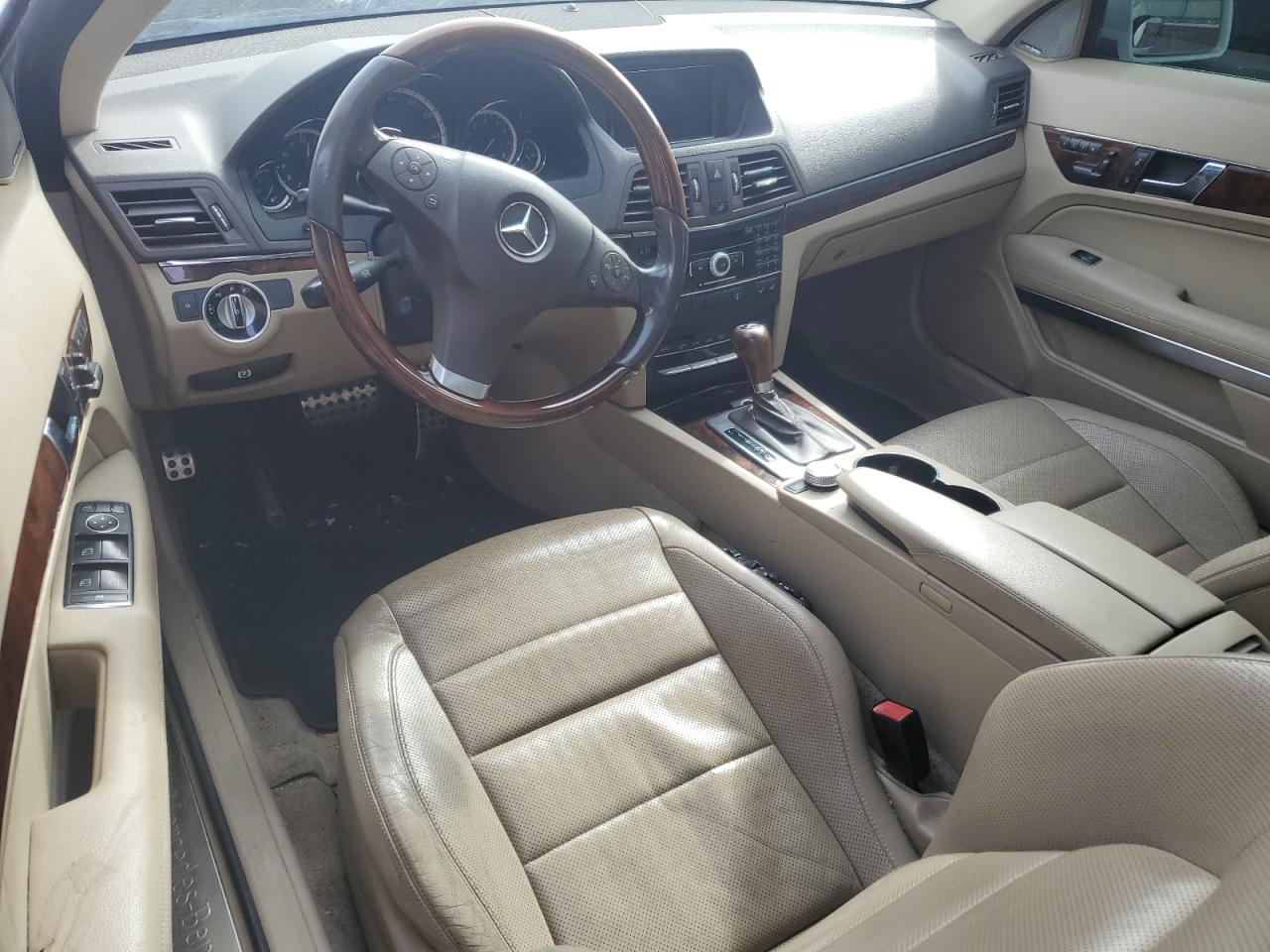 2011 Mercedes-Benz E-klasse VIN WDDKJ5GB8BF082558 Copart auction photo, mechanical / minor dent/scratches damage thumbnail 8