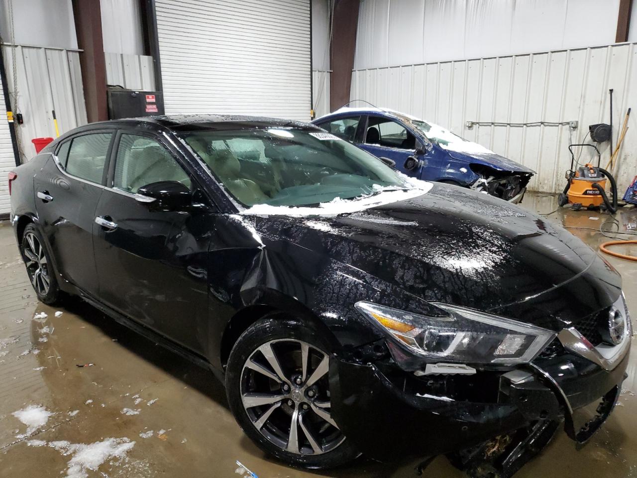 2016 Nissan Maxima VIN 1N4AA6AP5GC403518 Copart auction photo, front end damage thumbnail 4