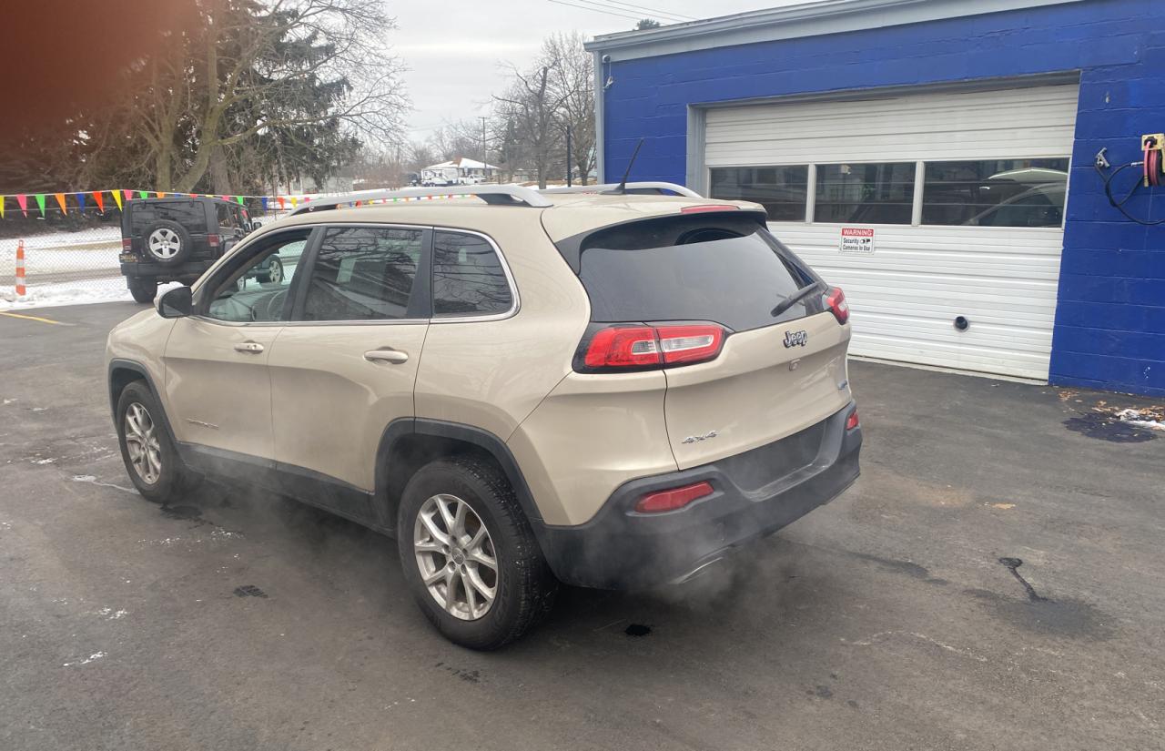 2015 Jeep Grand Cherokee VIN 1C4PJMCS2FW533800 Copart auction photo, normal wear damage thumbnail 3