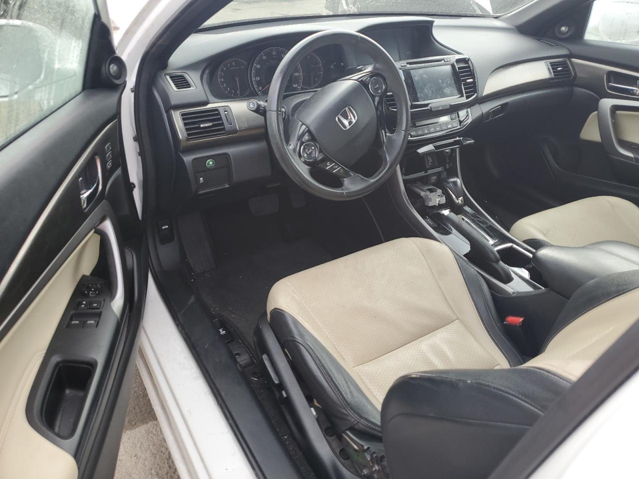 2016 Honda Accord VIN 1HGCT1B89GA008472 Copart auction photo, vandalism / front end damage thumbnail 8