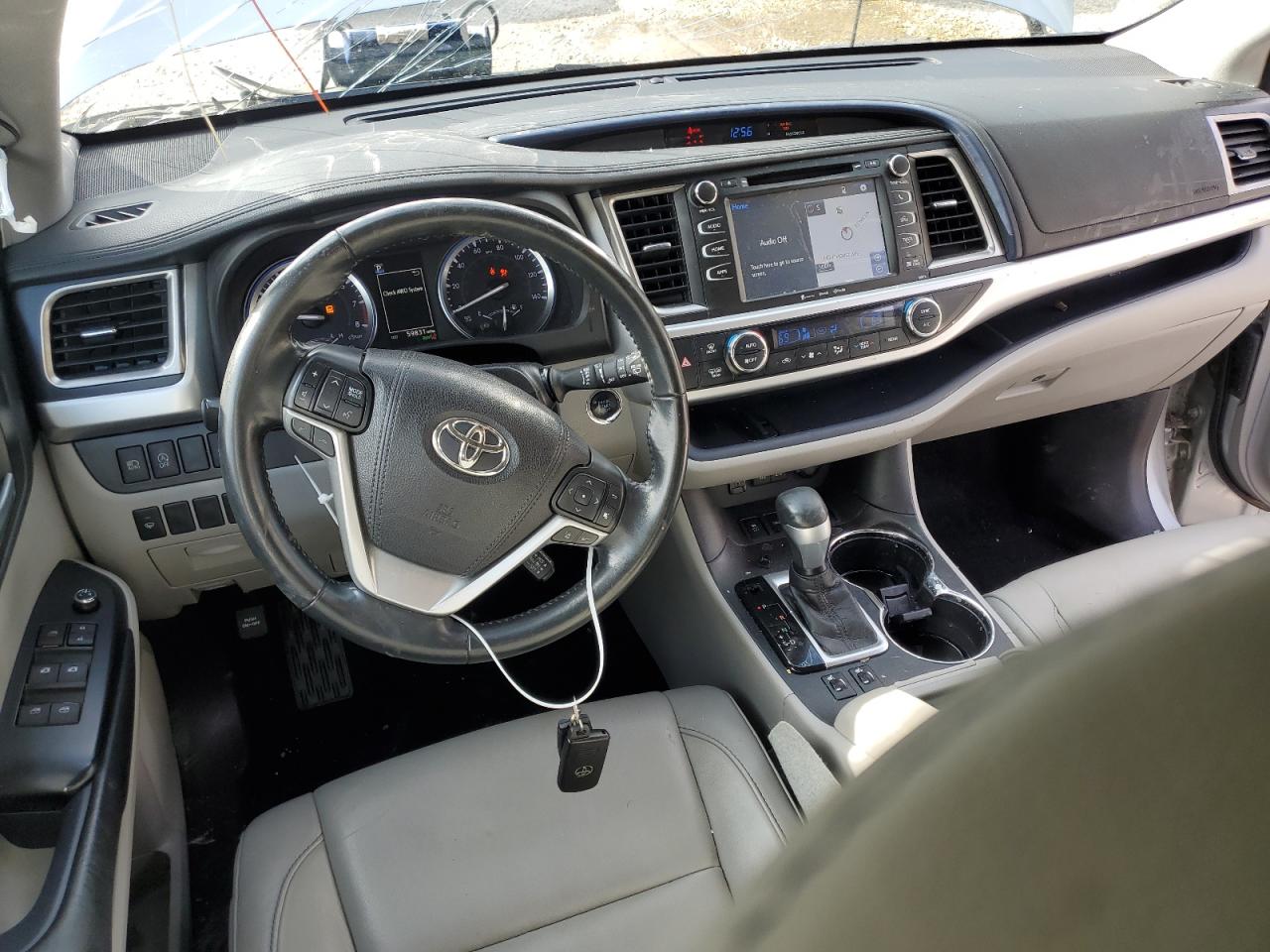 2018 Toyota Highlander VIN 5TDJZRFH6JS531892 Copart auction photo, rollover damage thumbnail 8