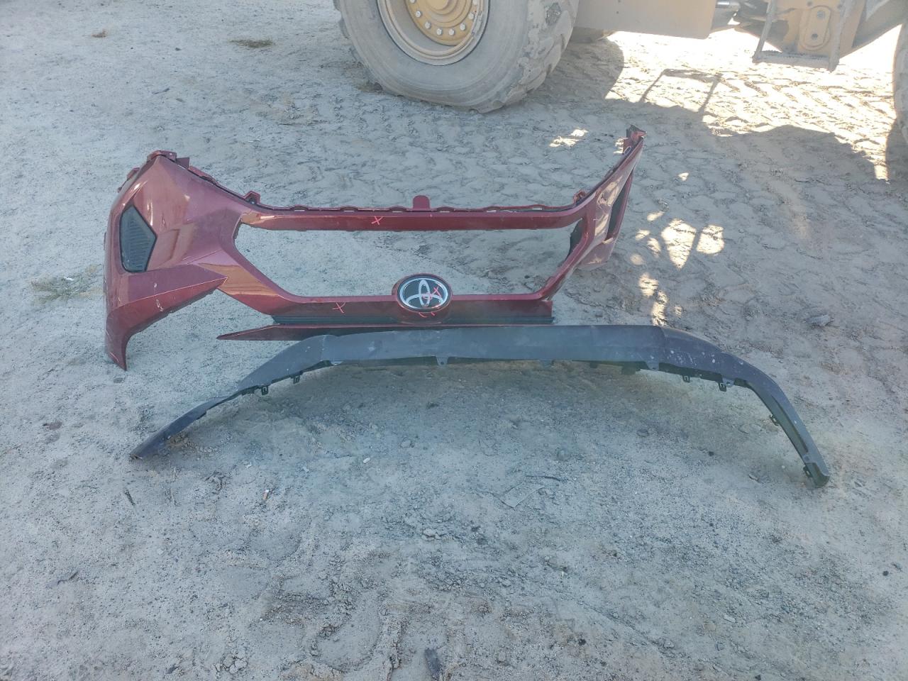 2020 Toyota RAV 4 VIN 2T3F1RFVXLW094810 Copart auction photo, front end / side damage thumbnail 13