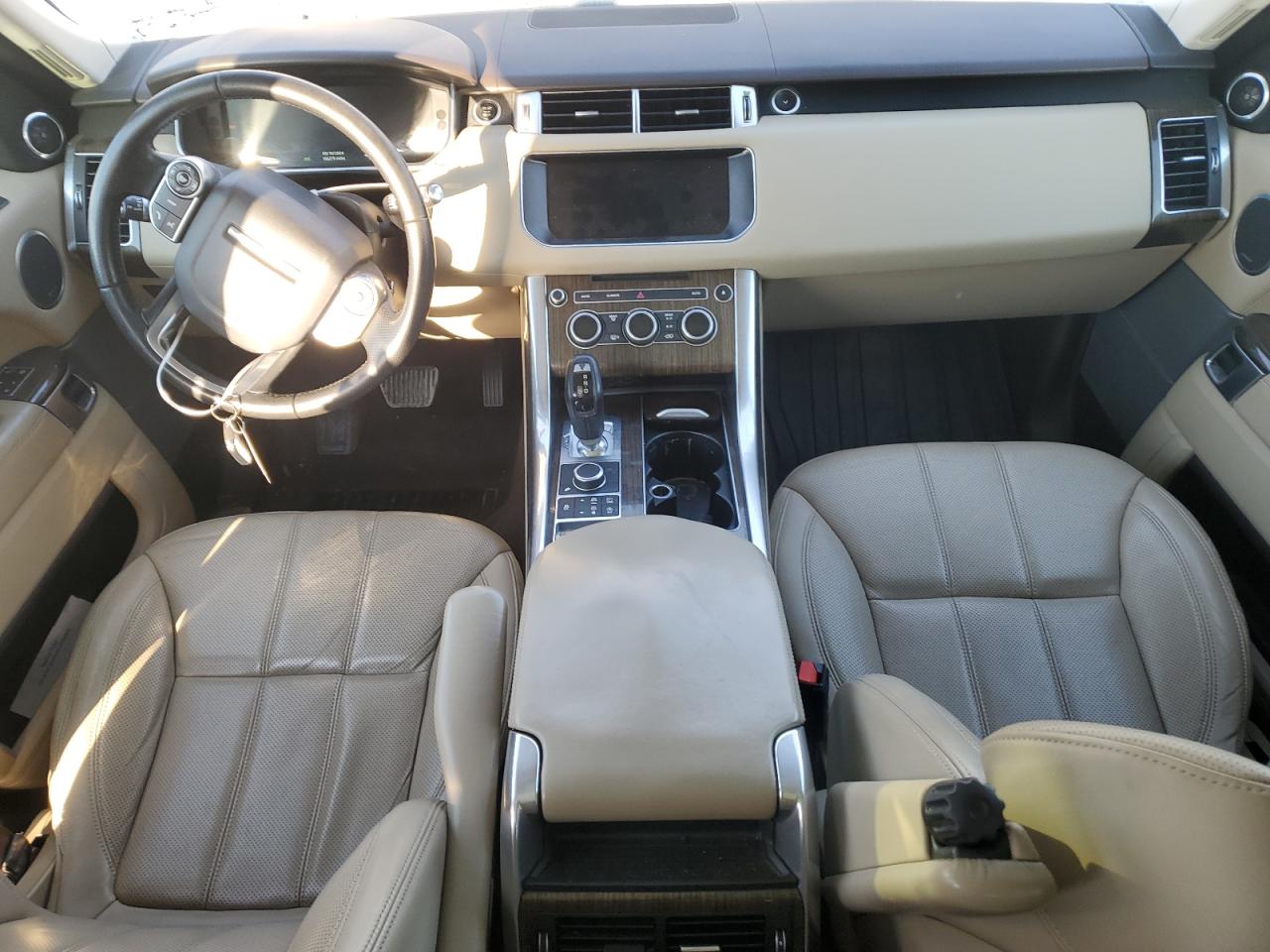 2017 Land Rover Range Rover VIN SALWR2FVXHA143633 Copart auction photo, rear end damage thumbnail 8
