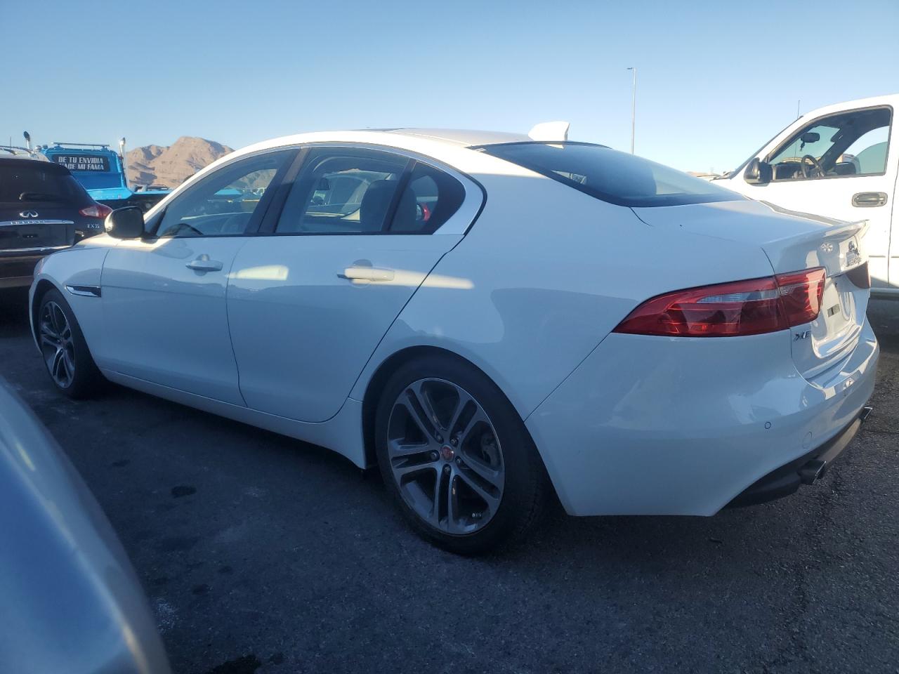 2017 Jaguar XE VIN SAJAD4BV1HA953977 Copart auction photo, front end damage thumbnail 2