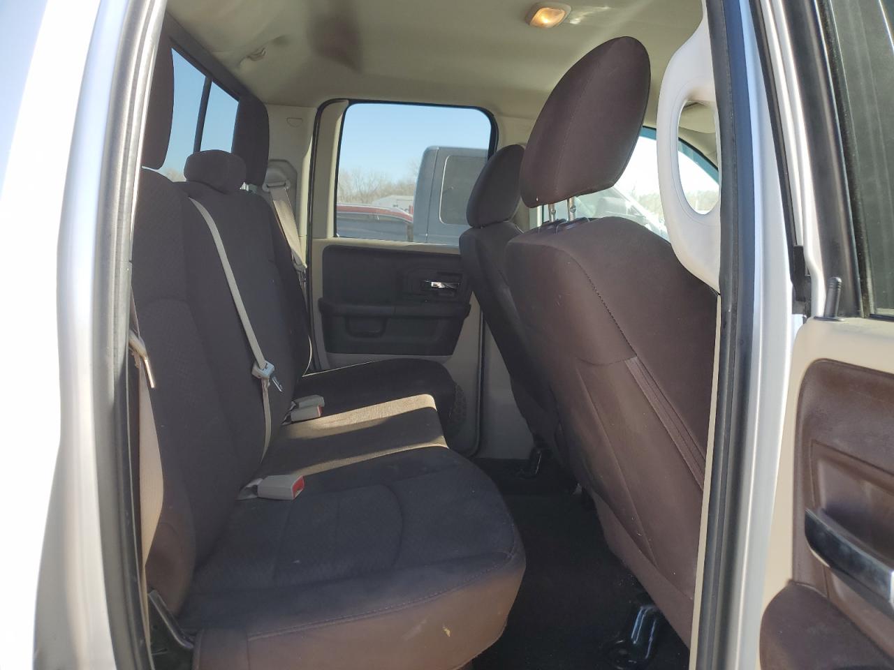 2016 RAM 1500 VIN 1C6RR6GG5GS292589 Copart auction photo, front end damage thumbnail 10