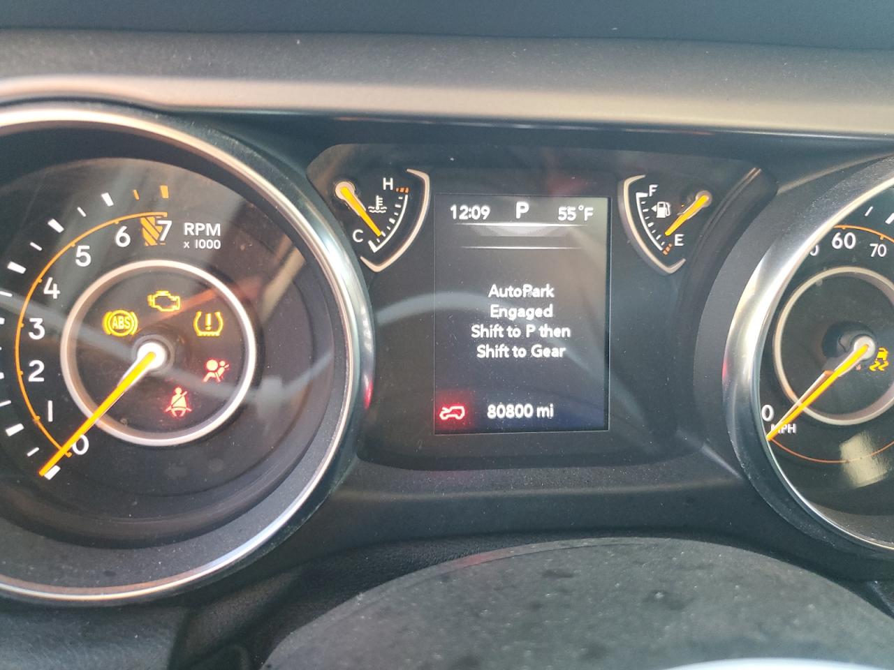 2019 Jeep Wrangler VIN 1C4GJXAG8KW652056 Copart auction photo, rear end damage thumbnail 9