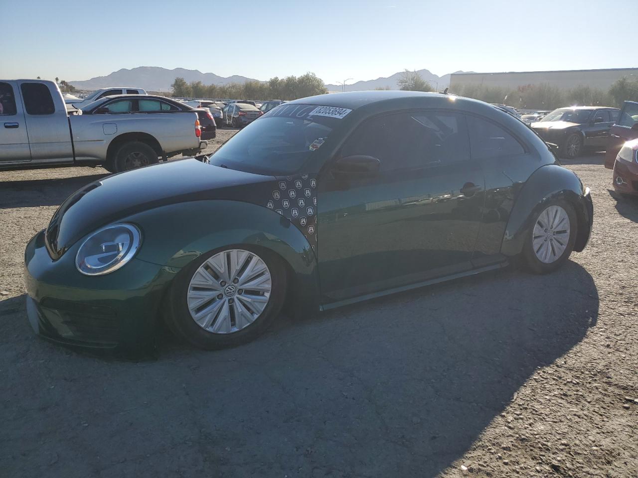 2017 Volkswagen Beetle VIN 3VWF17AT4HM624320