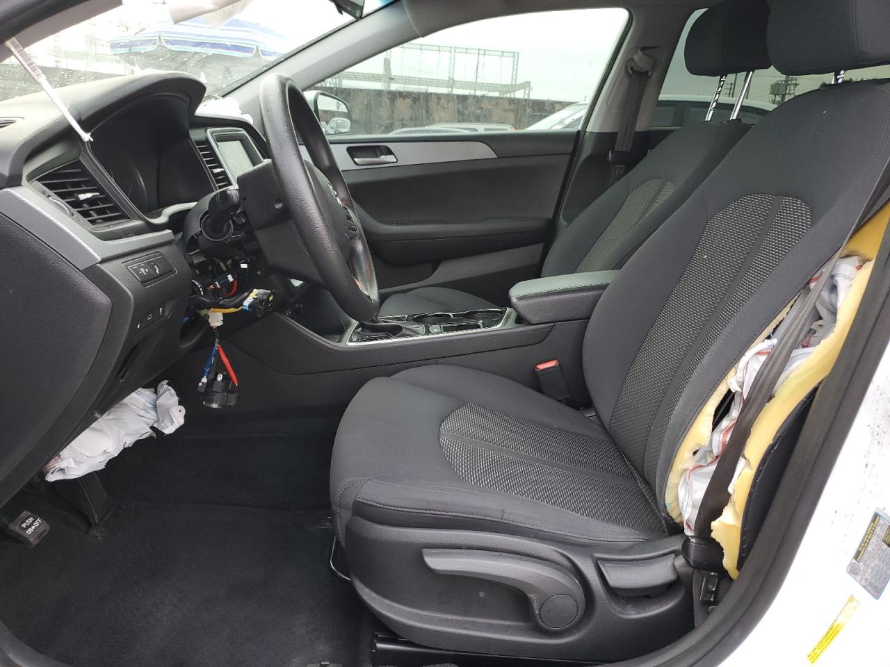 2019 Hyundai Sonata VIN 5NPE24AF0KH730040 Copart auction photo, vandalism / stripped damage thumbnail 7