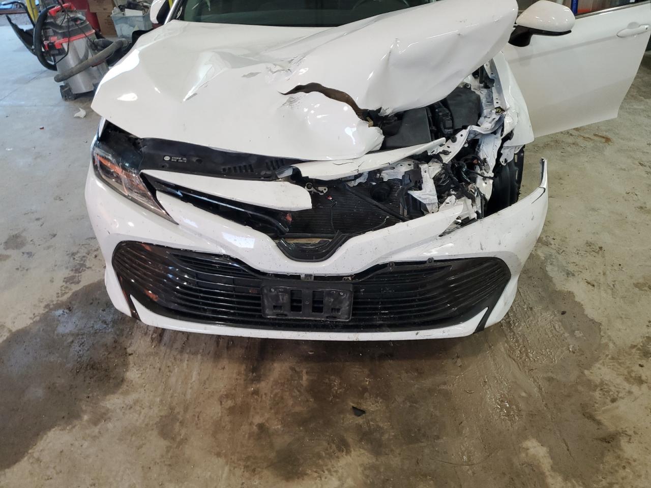 2019 Toyota Camry VIN 4T1B11HK8KU290884 Copart auction photo, front end / side damage thumbnail 12
